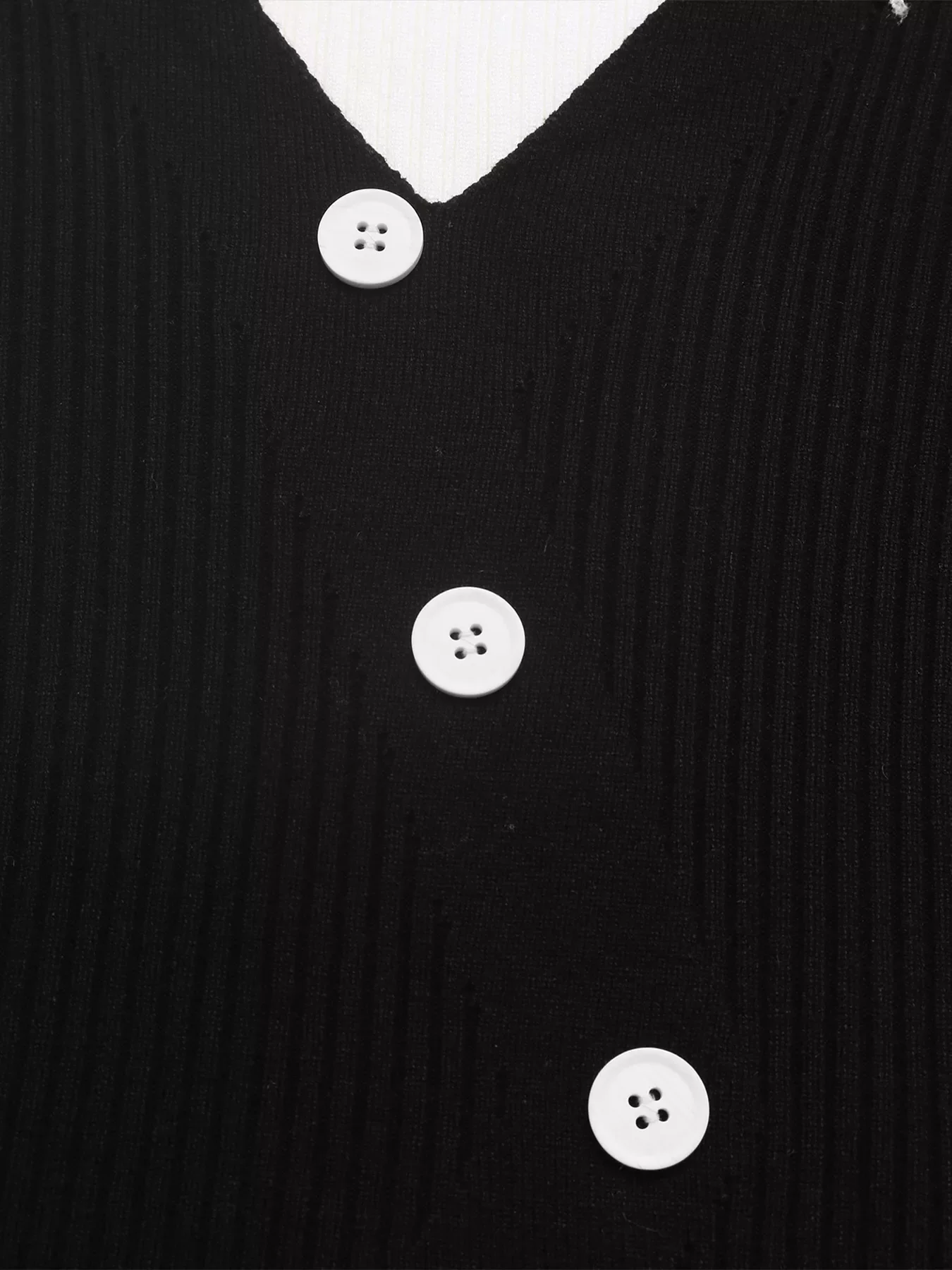 Color Block V-Neck Sweater - Image 10