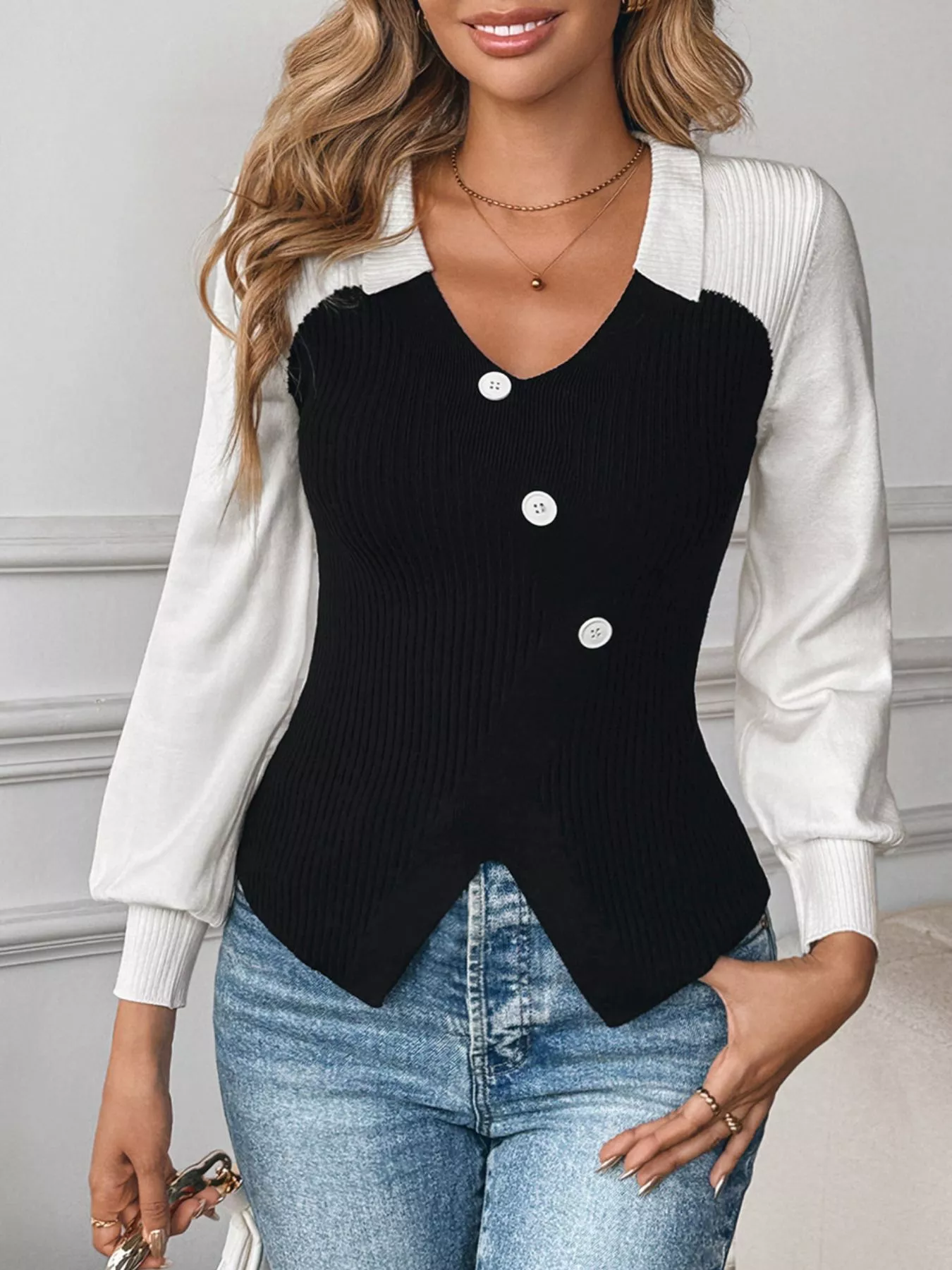 Color Block V-Neck Sweater - Image 4
