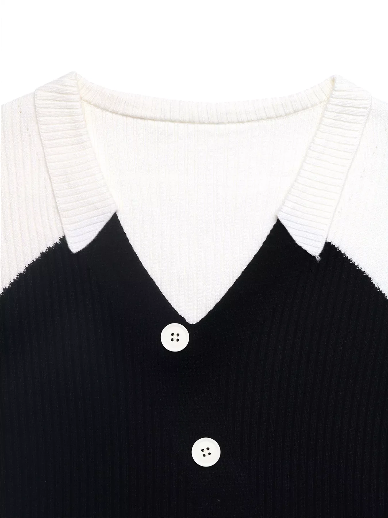 Color Block V-Neck Sweater - Image 7