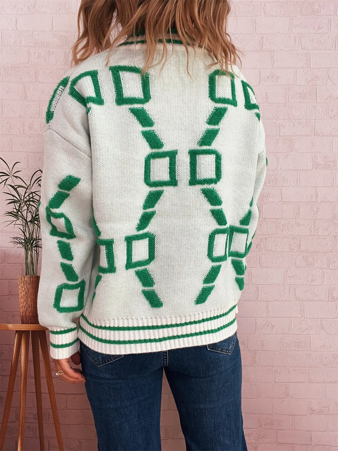 Contrast Round Neck Long Sleeve Sweater - Image 16