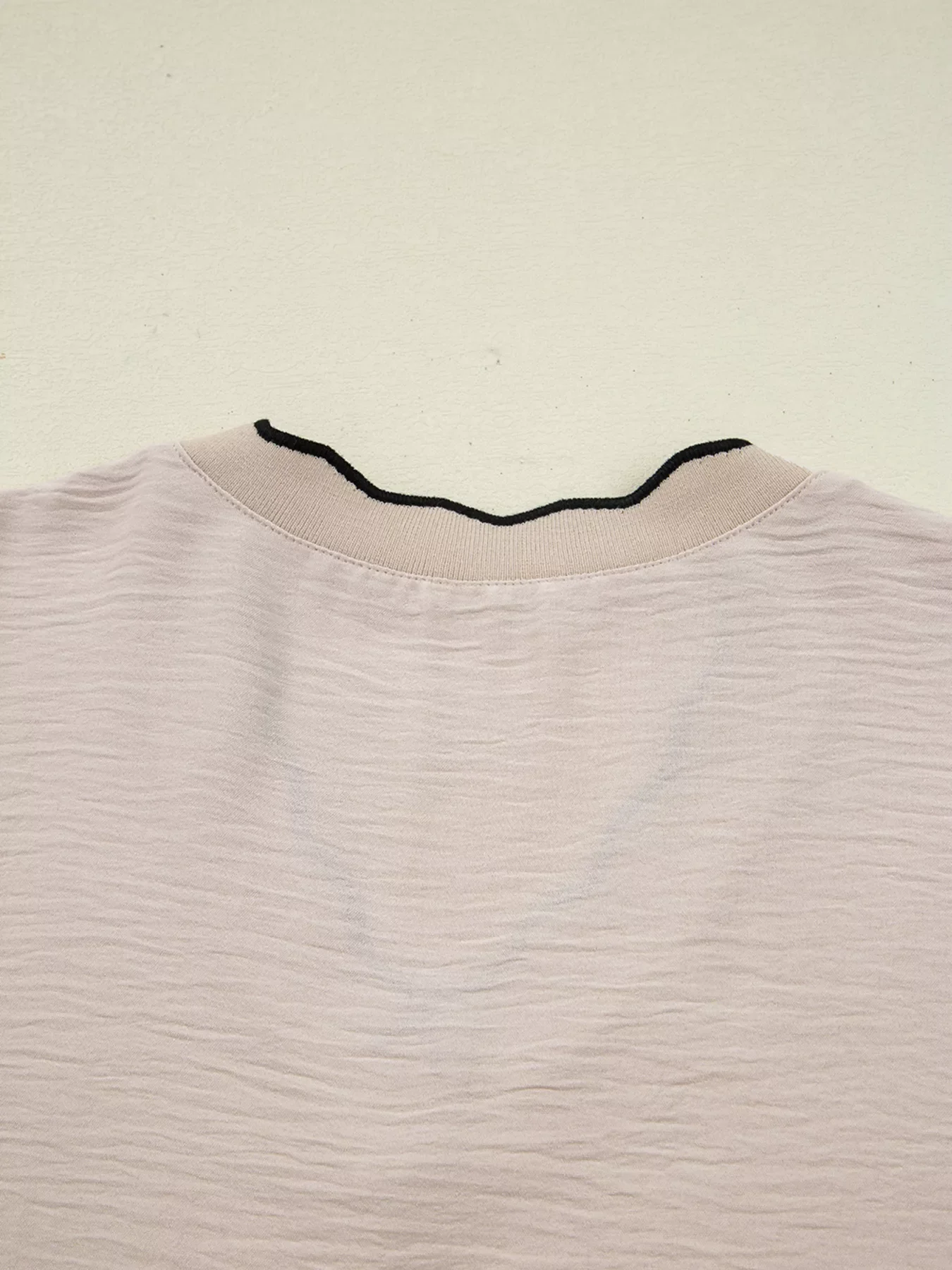 Contrast Scallop Trim V Neck Long Sleeve Blouse - Image 11