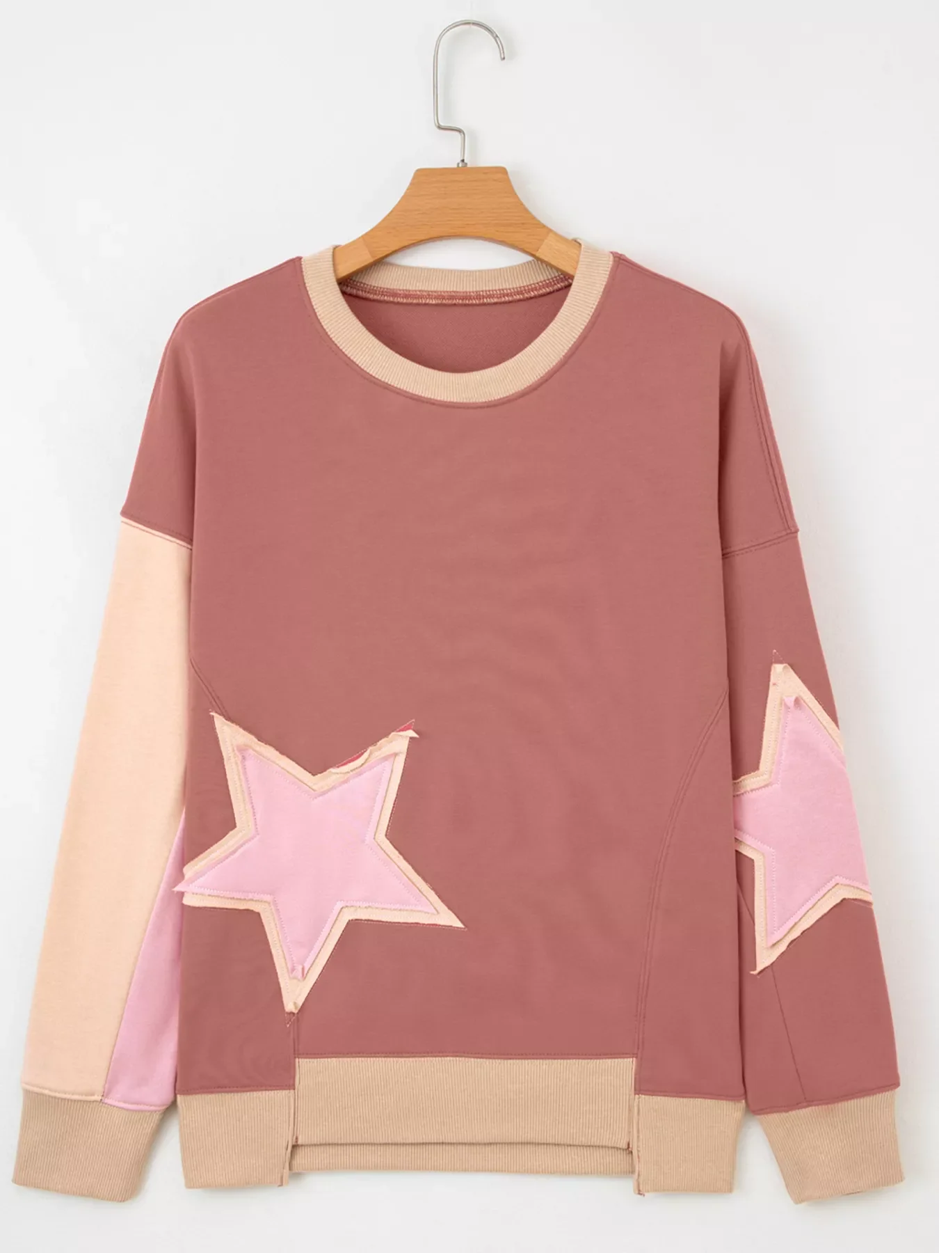 Contrast Star Patchwork Exposed Seam Uneven Hem Drop Shoulder Sweatshirt - Image 6