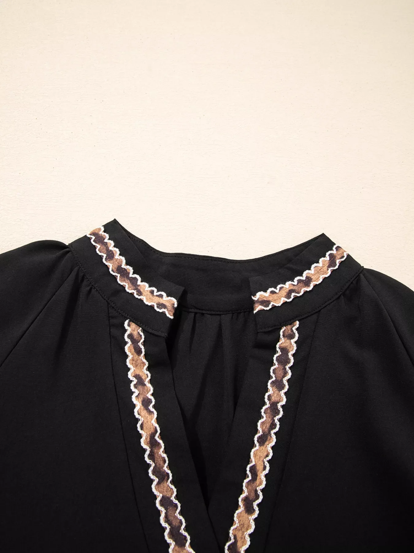 Contrast Trim Bracelet Sleeve Shift Mini Dress - Image 9