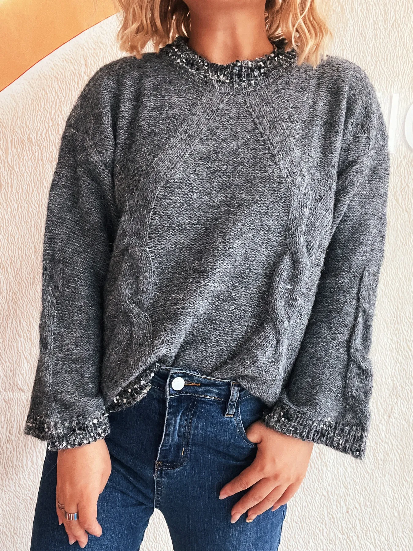 Contrast Trim Detail Round Neck Sweater - Image 11