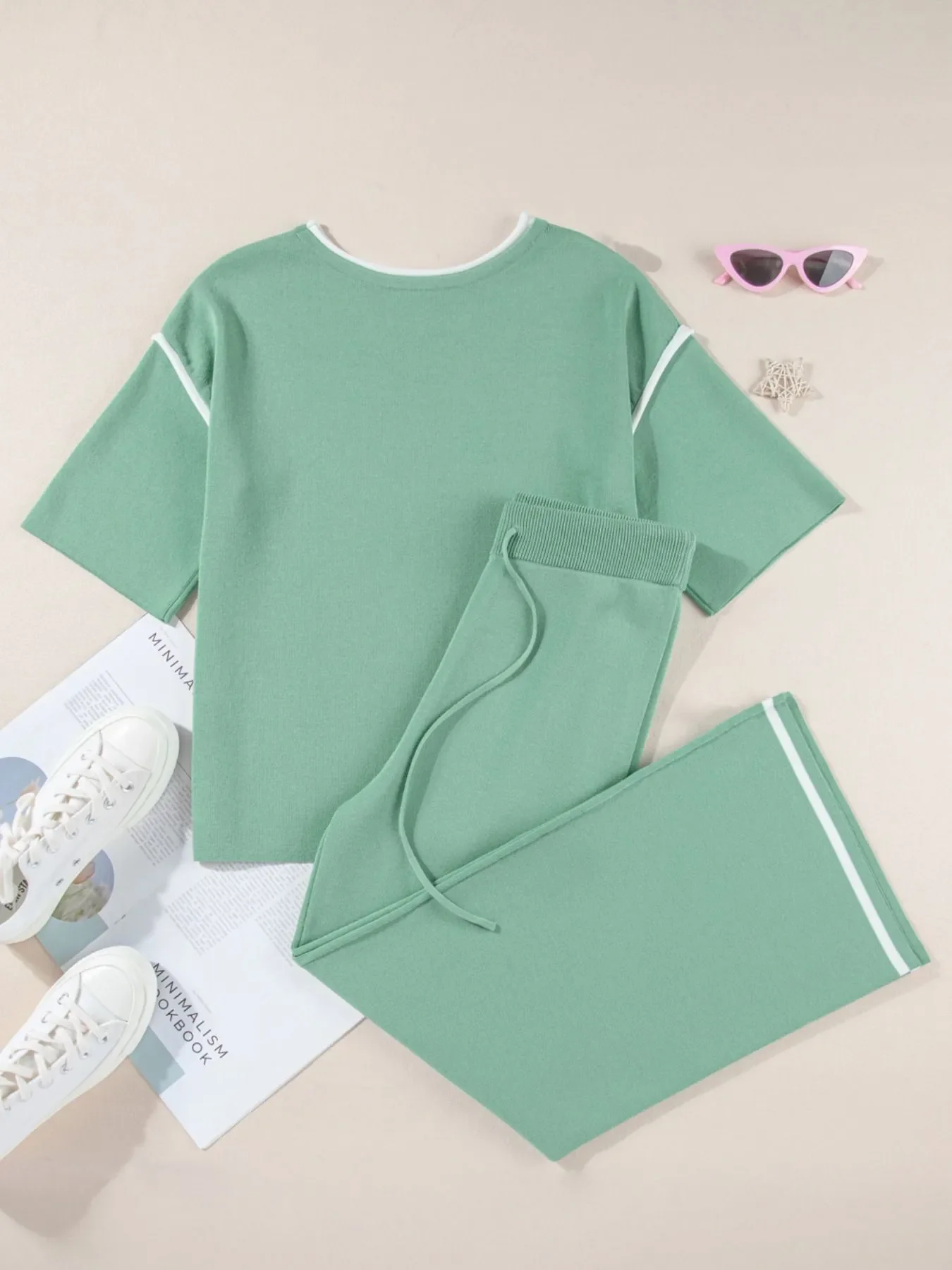 Contrast Trim T-Shirt and Drawstring Pants Set - Image 8