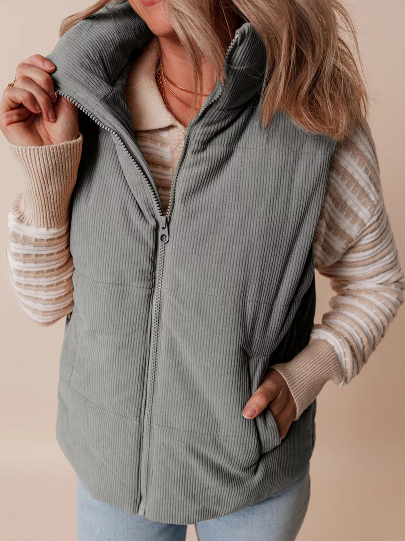 Corduroy Stand Neck Zipped Puffer Vest - Image 7