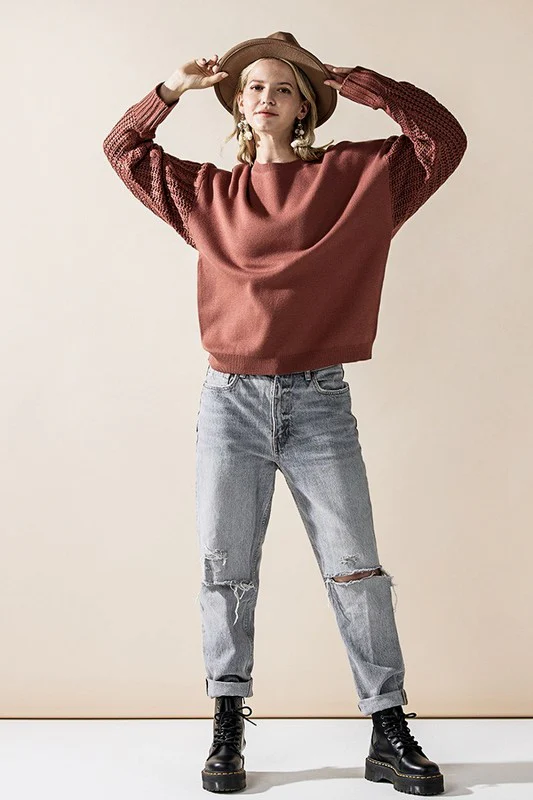 Cozy Solid Body Contrast Cable Knit Sweater - Image 9
