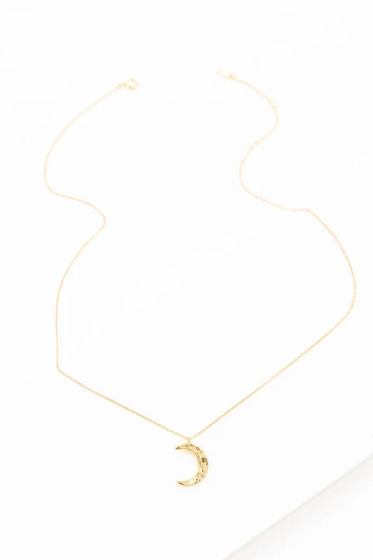 Crescent Moon Hammered Necklace | Gold (14K) - Image 3
