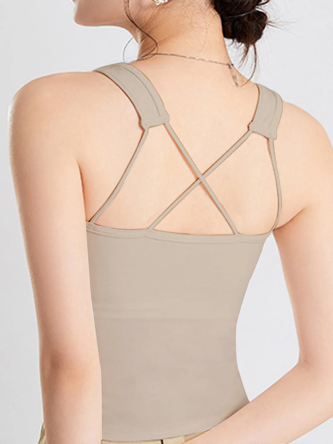 Crisscross Scoop Neck Wide Strap Cropped Tank with Chest Pads - Image 14