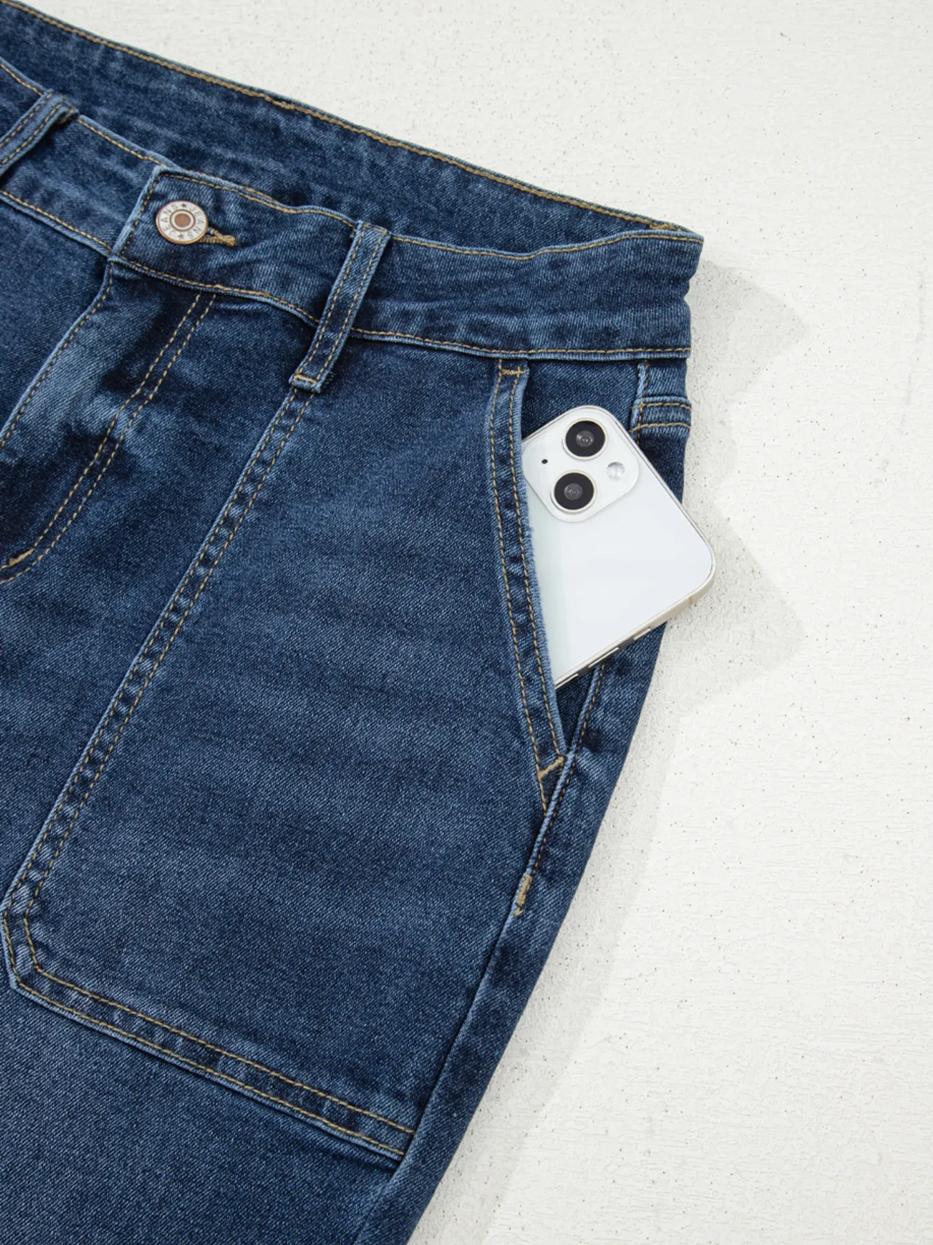Cropped High Rise Wide Leg Jeans - Image 11