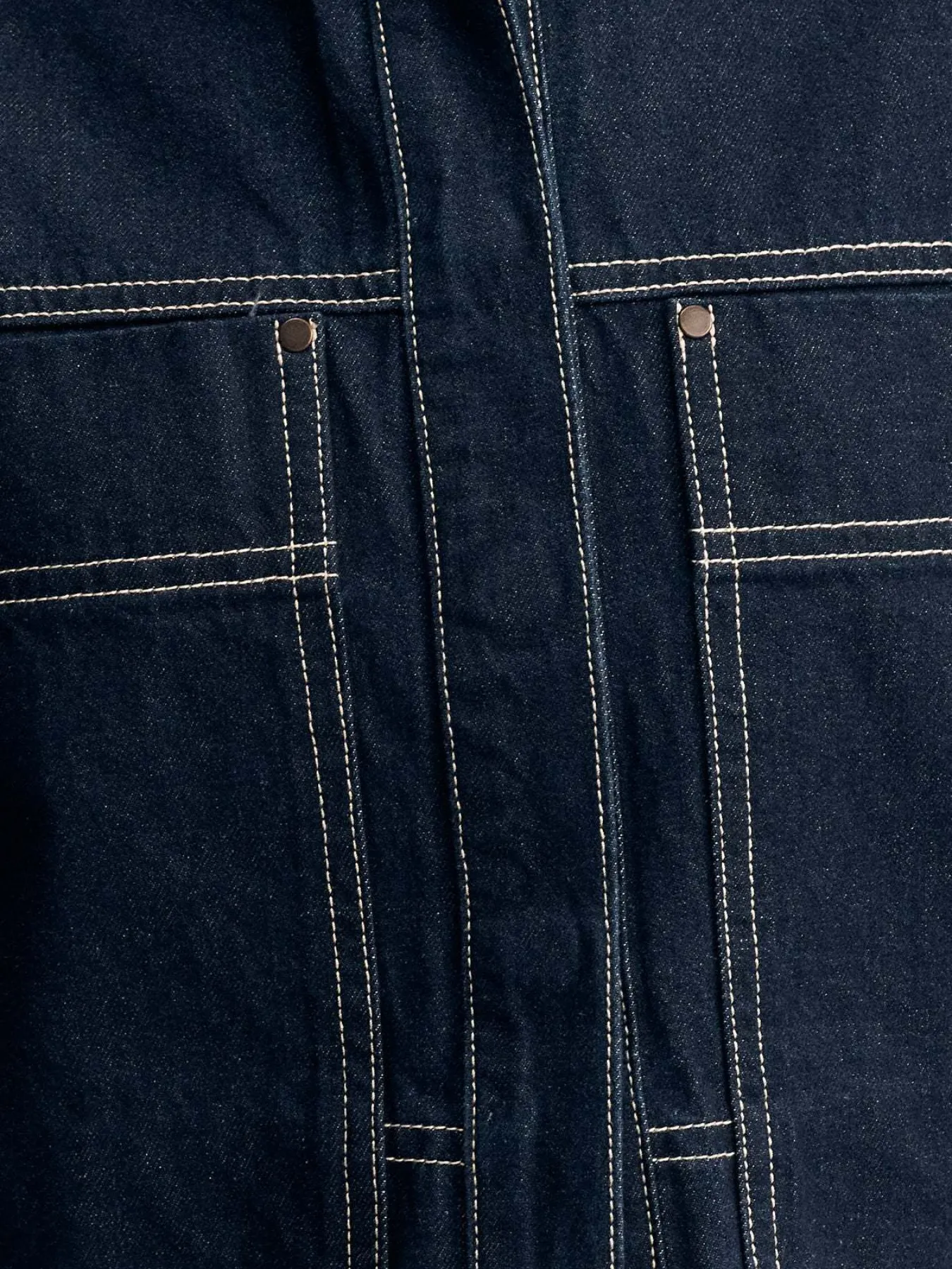 Cropped Short Sleeve Contrast Stitch Denim Top - Image 3