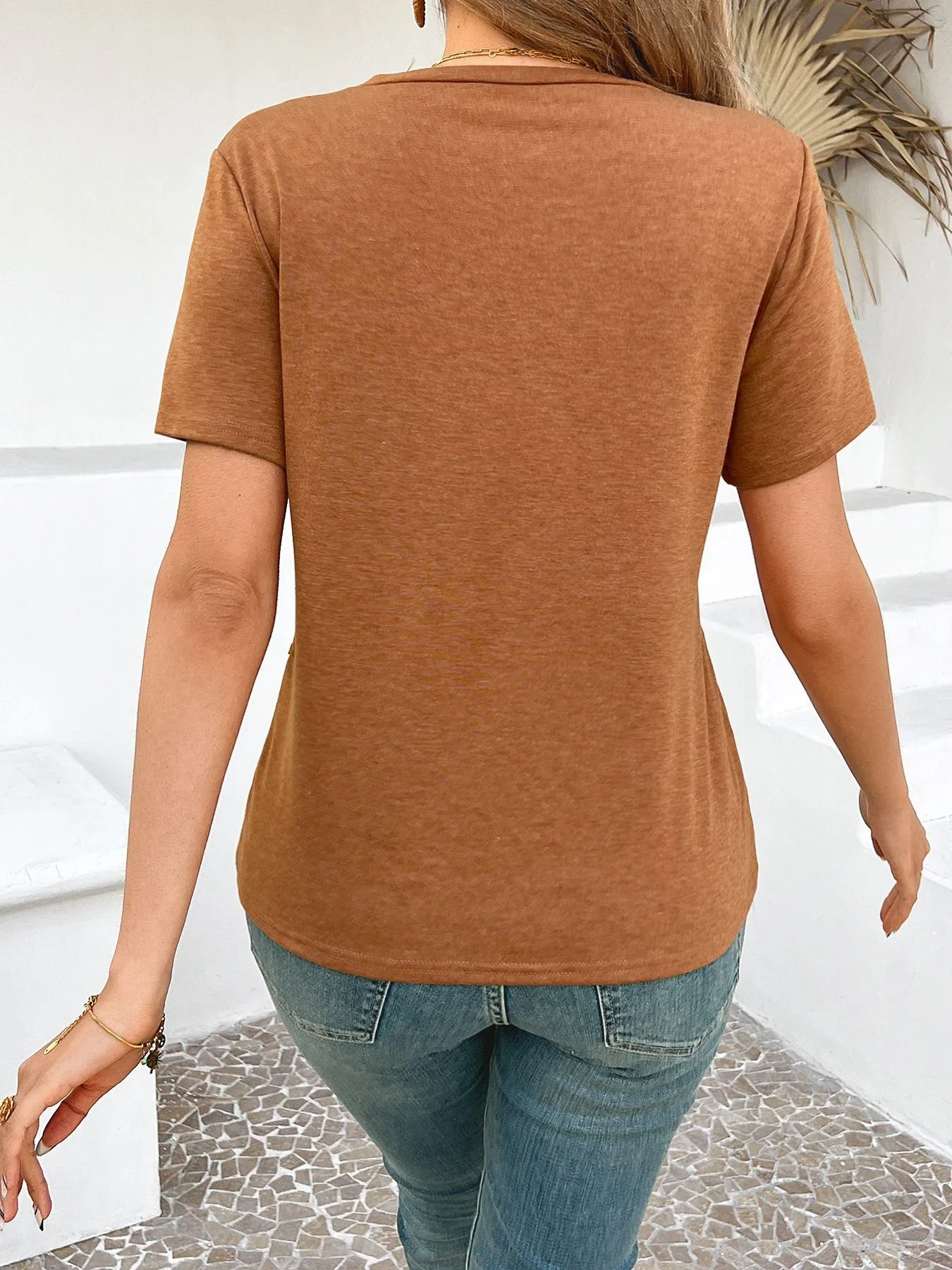 Cross Line Detail Round Neck T-Shirt - Image 7