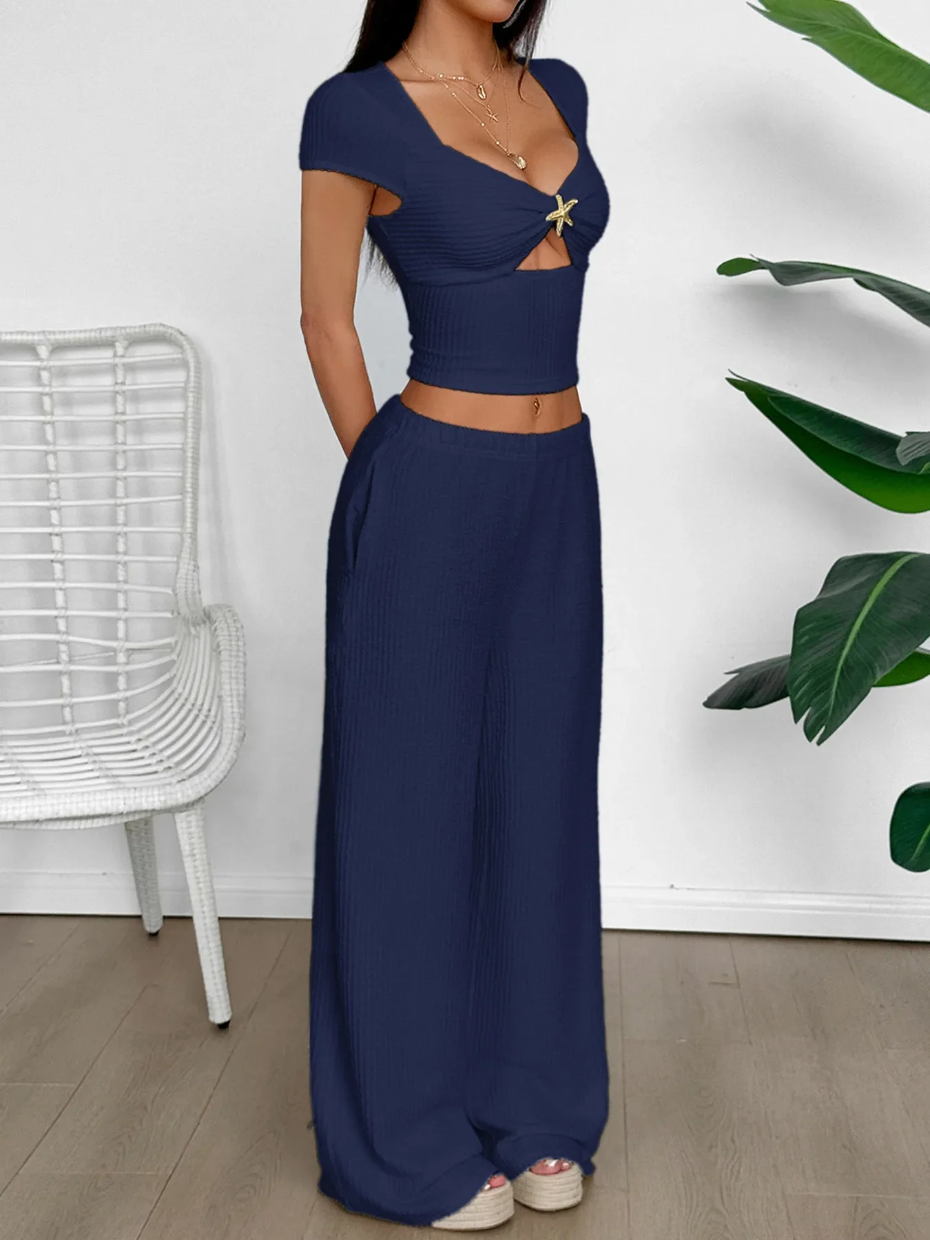 Cutout Short Sleeve Top and Pants Set - Image 9