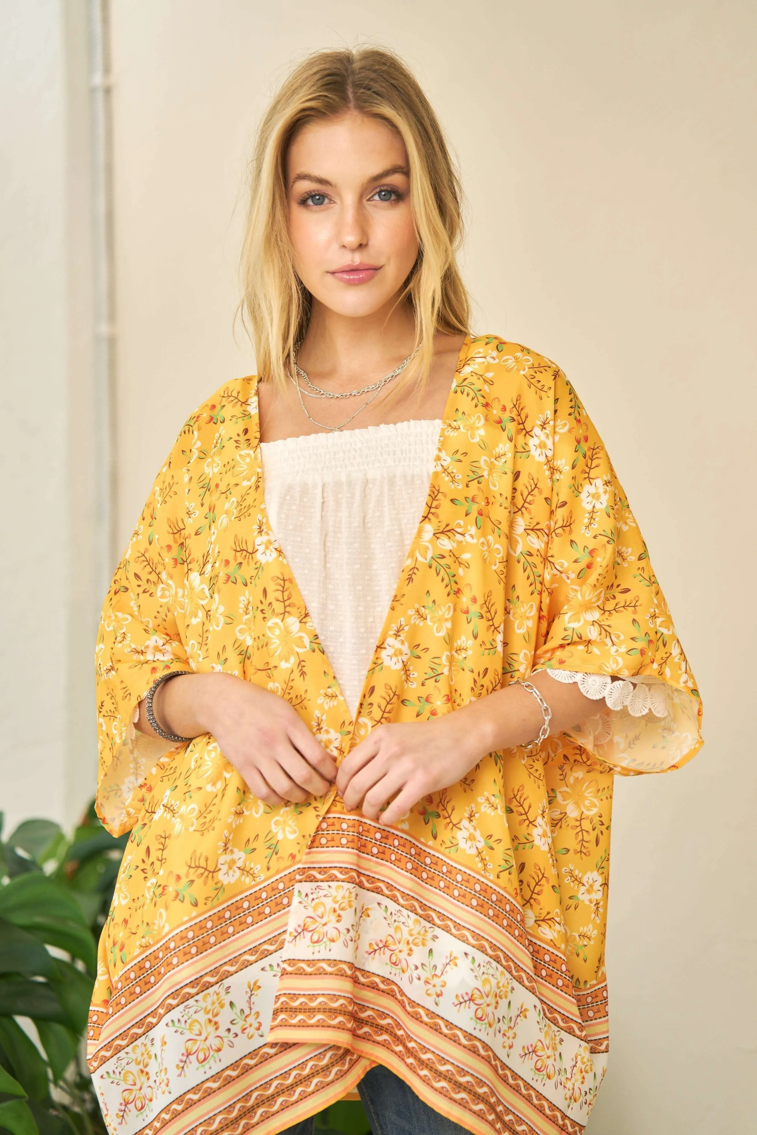 Davi & Dani Floral Printed Short Sleeve Loose Fit Kimono Cover Up - Image 3