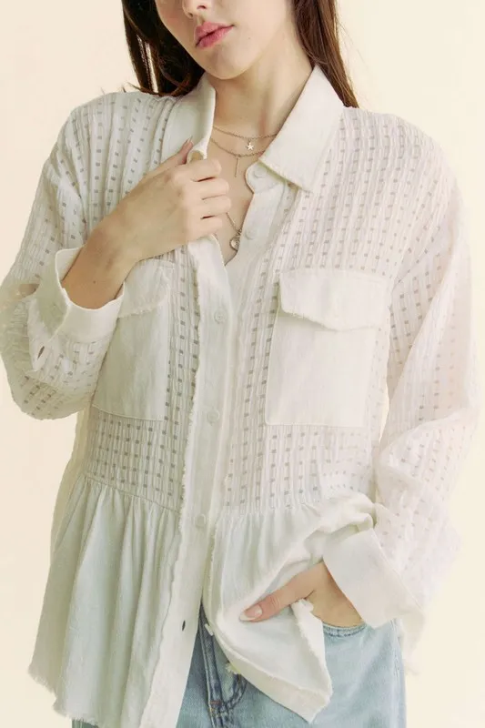 Davi & Dani Garment Washed Jacquard Button Front Shirt - Image 3