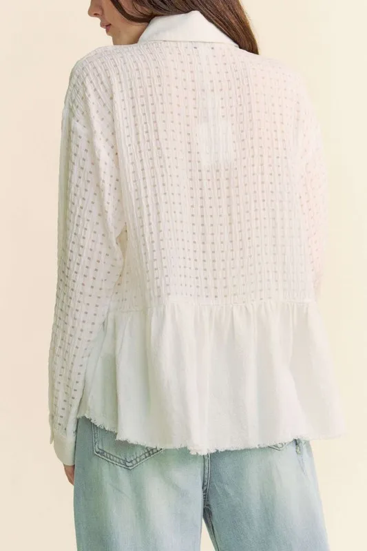 Davi & Dani Garment Washed Jacquard Button Front Shirt - Image 7