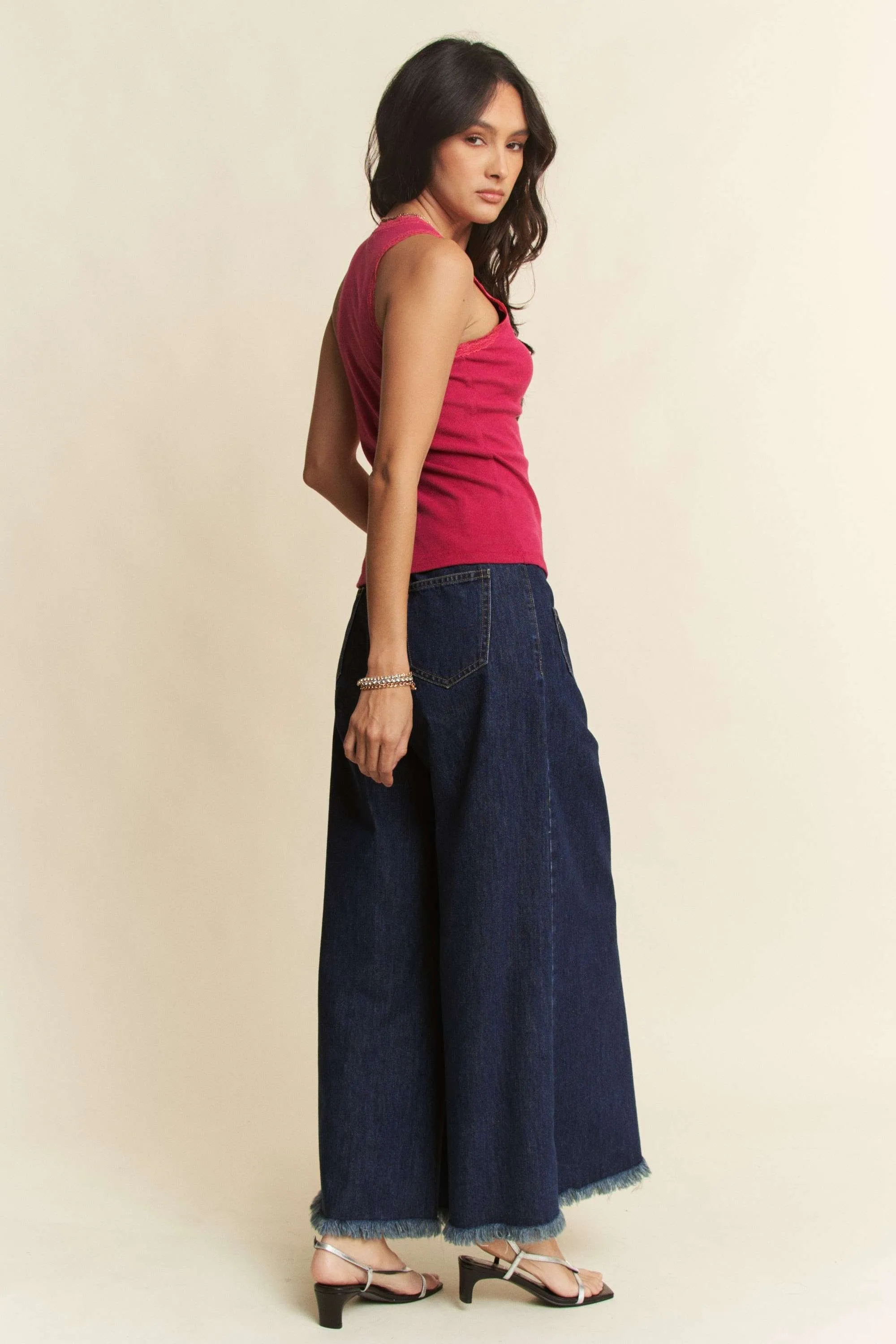 Davi & Dani Patch Pocket Wide Leg Culotte Jeans - Image 10