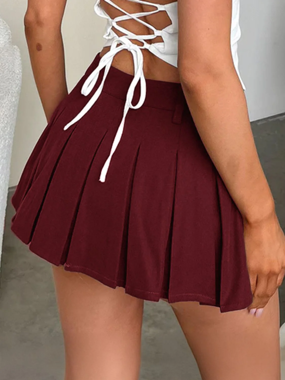 Devine Pleated Mini Skirt - Image 8