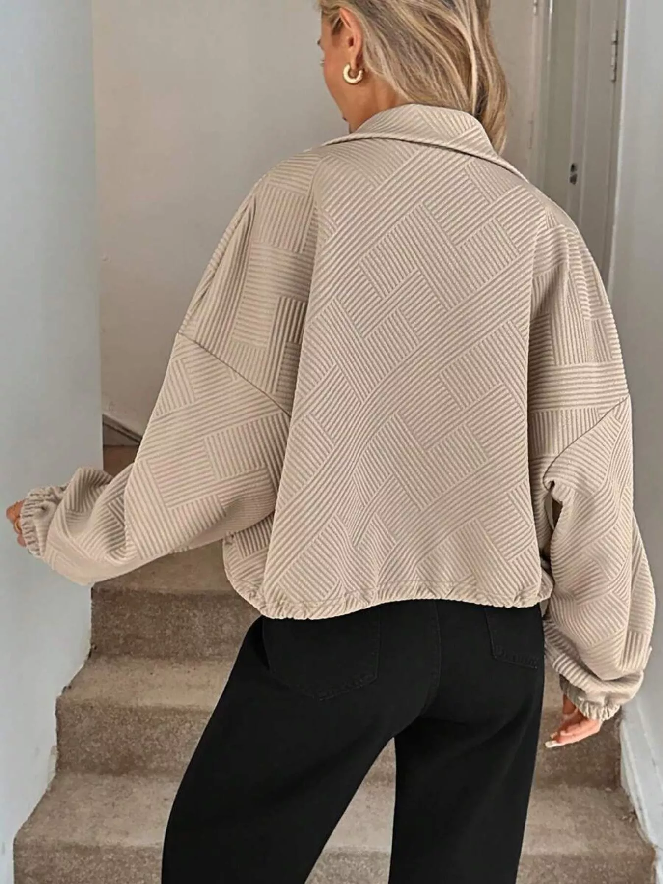 Drawstring Hem Textured Long Sleeve Jacket - Image 2