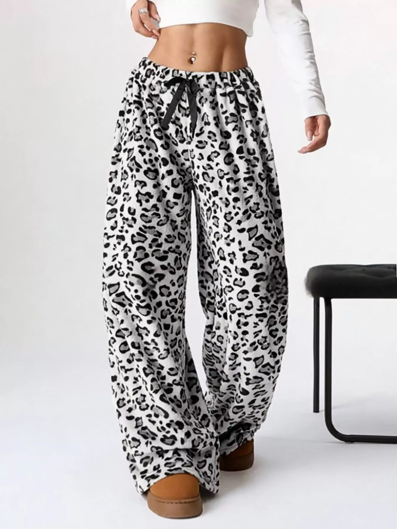 Drawstring Wide Leg Pants - Image 20