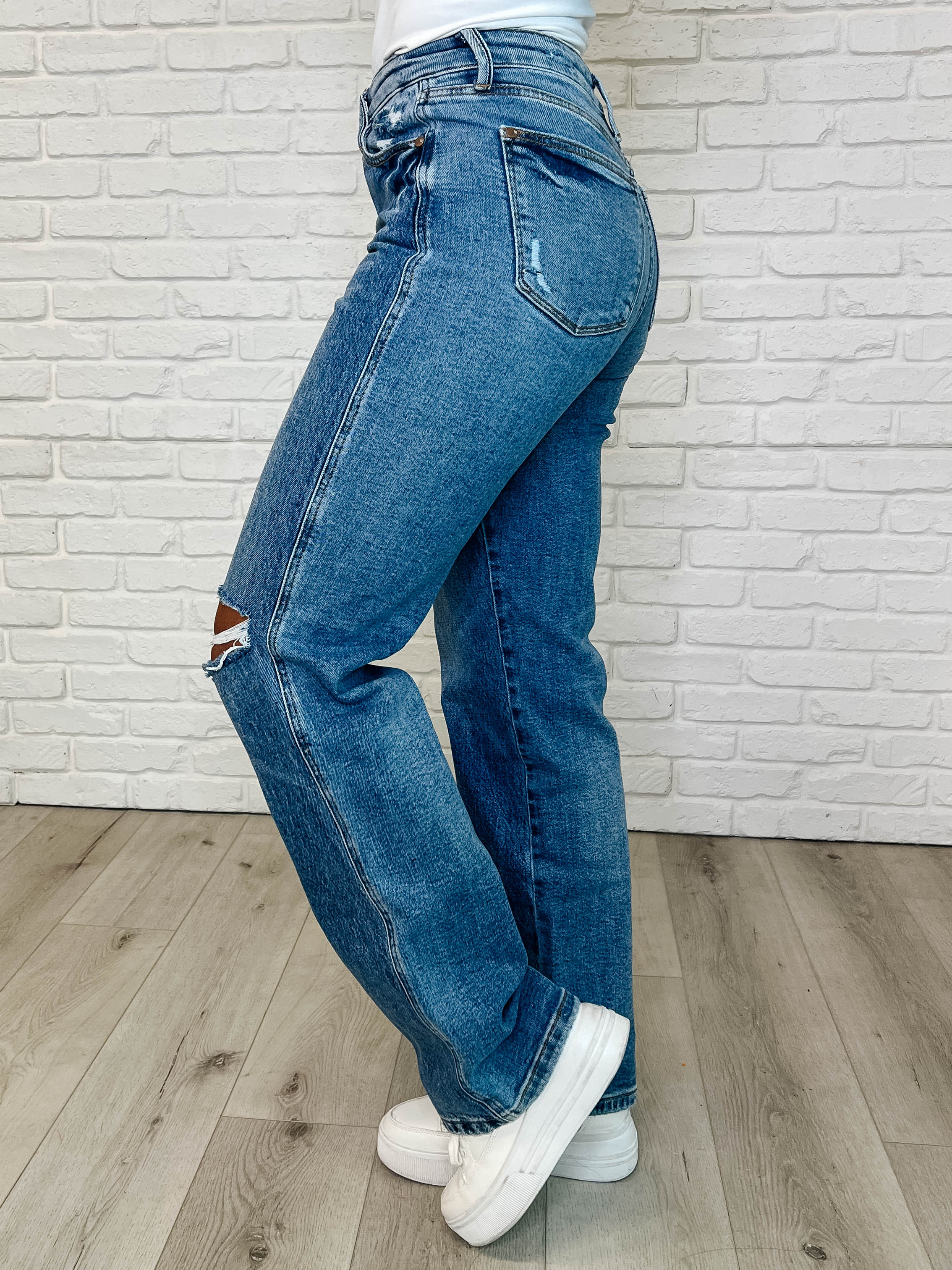 Dylan High Rise Rigid Magic Criss-Cross Waistband Straight Jeans - Image 4