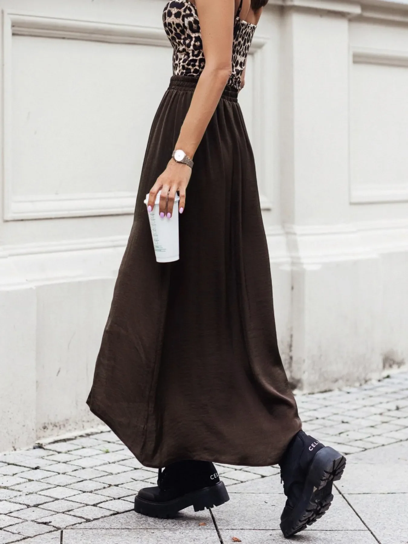 Elastic Waistband High-Slit Maxi Skirt - Image 9