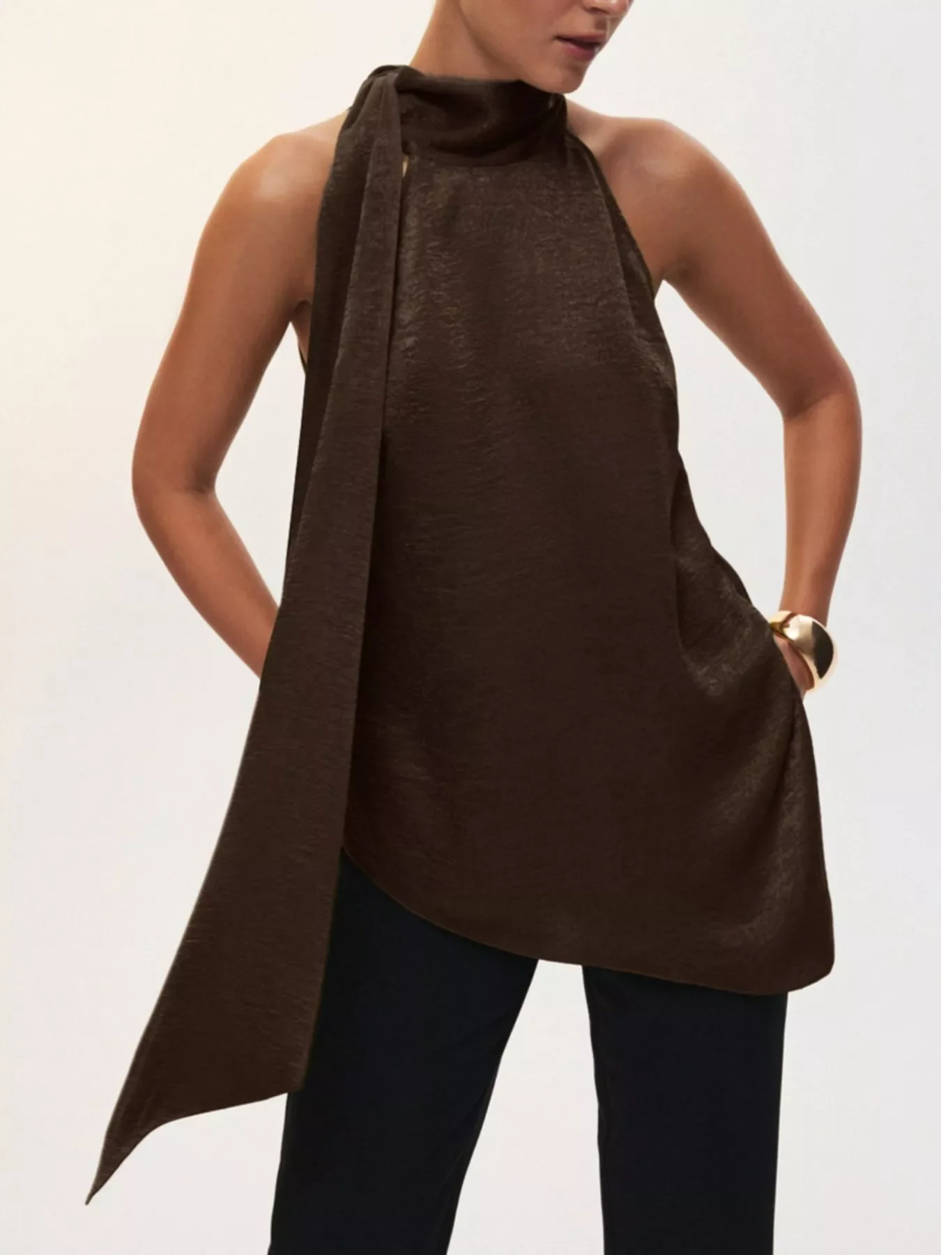 Elegant Halter Neck Asymmetrical Sleeveless Top - Image 4