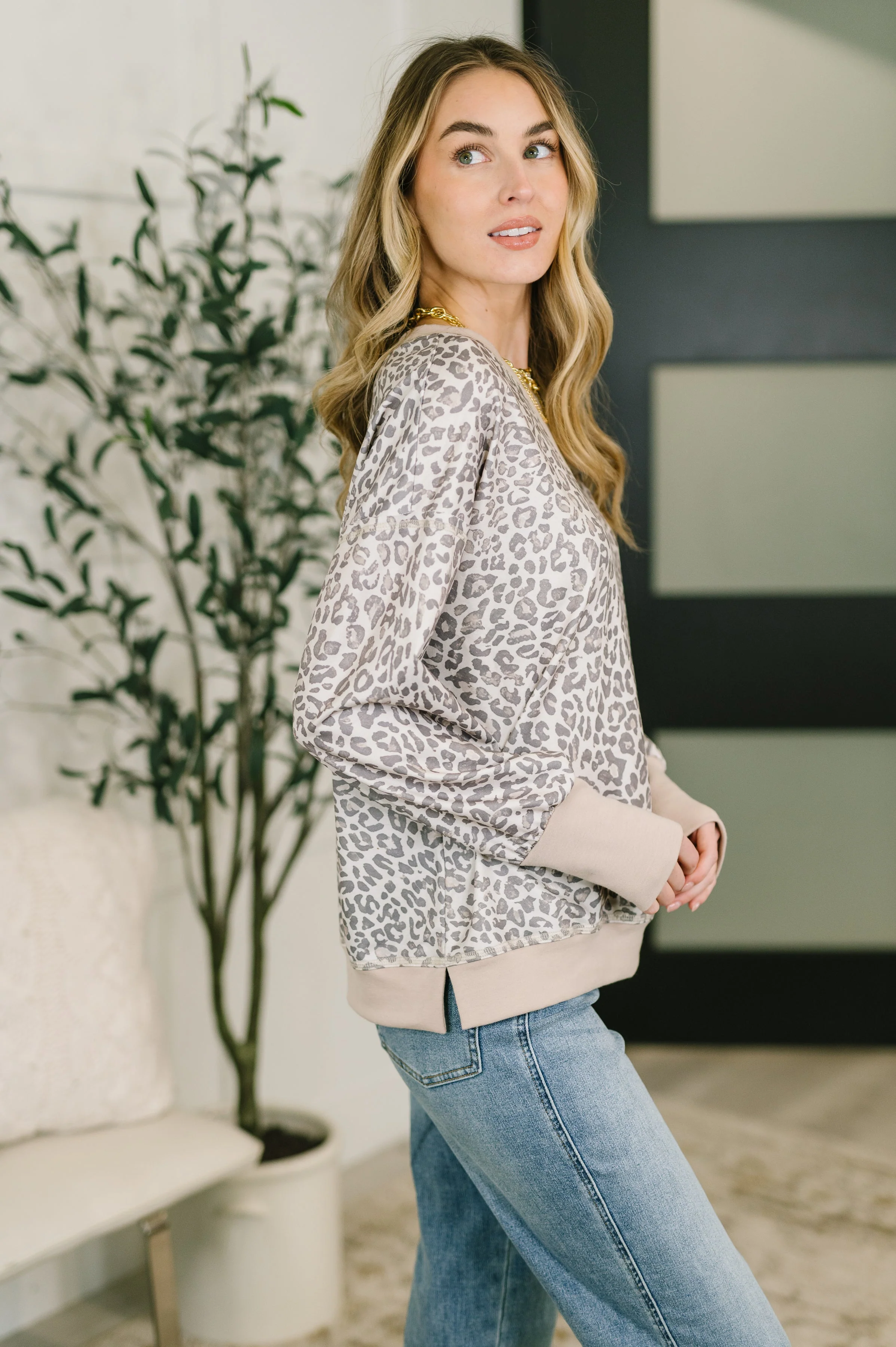 Everything You Need Patchwork Crew Neck Pullover - Image 4
