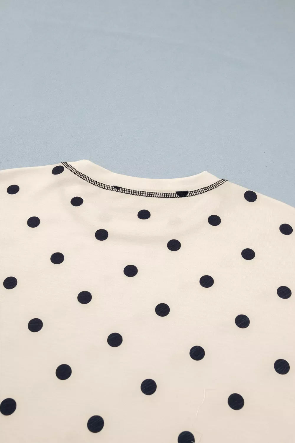 Exposed Seam Detail Polka Dot Loose Tee Drawstring Shorts Set - Image 6