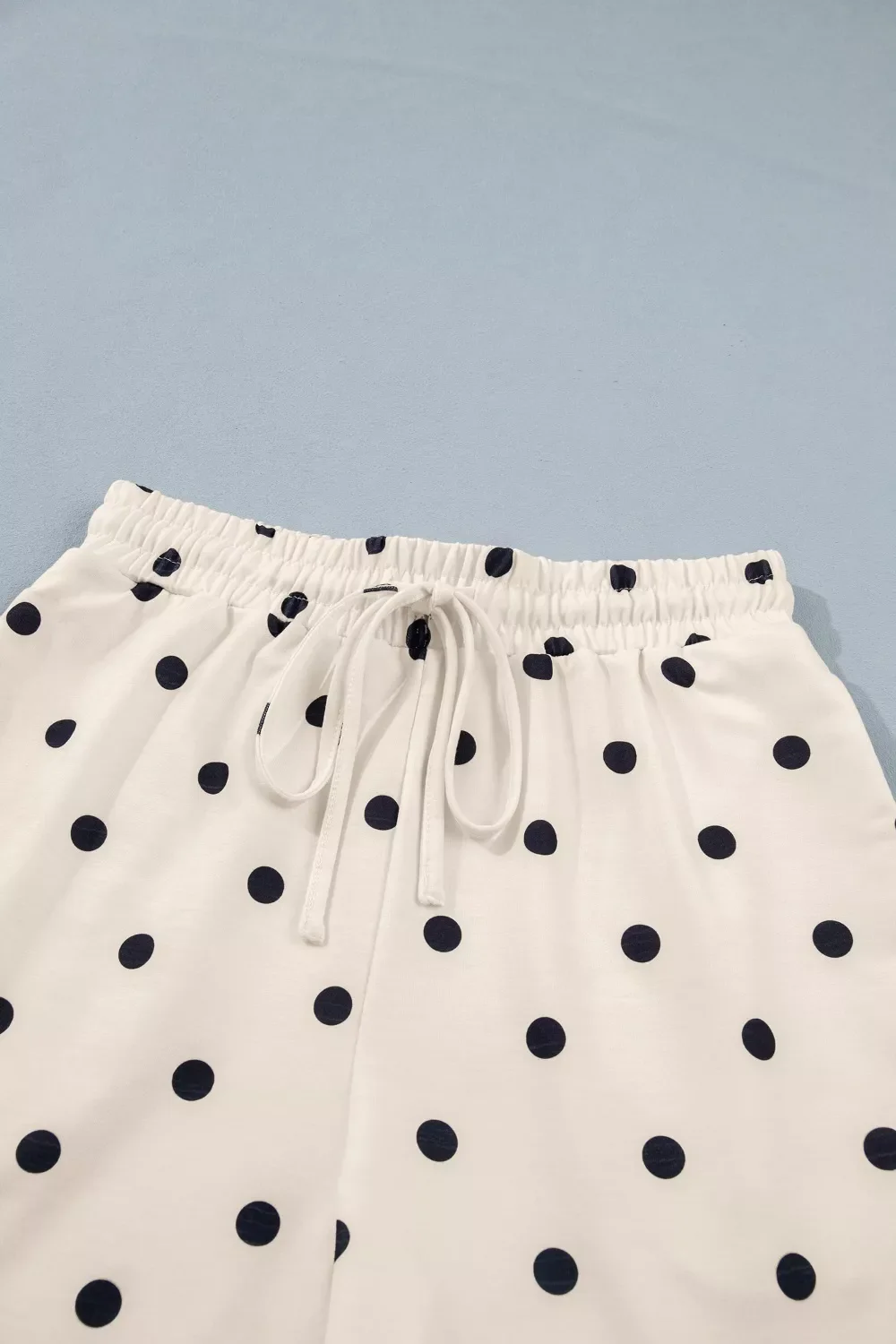Exposed Seam Detail Polka Dot Loose Tee Drawstring Shorts Set - Image 8