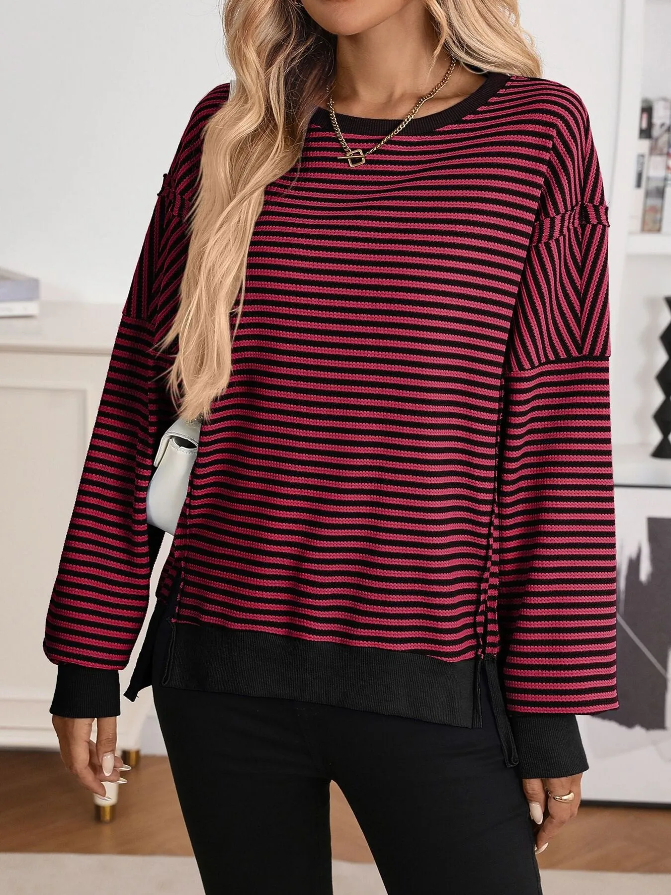 Exposed Seam Striped Contrast Sweatshirt - Image 17