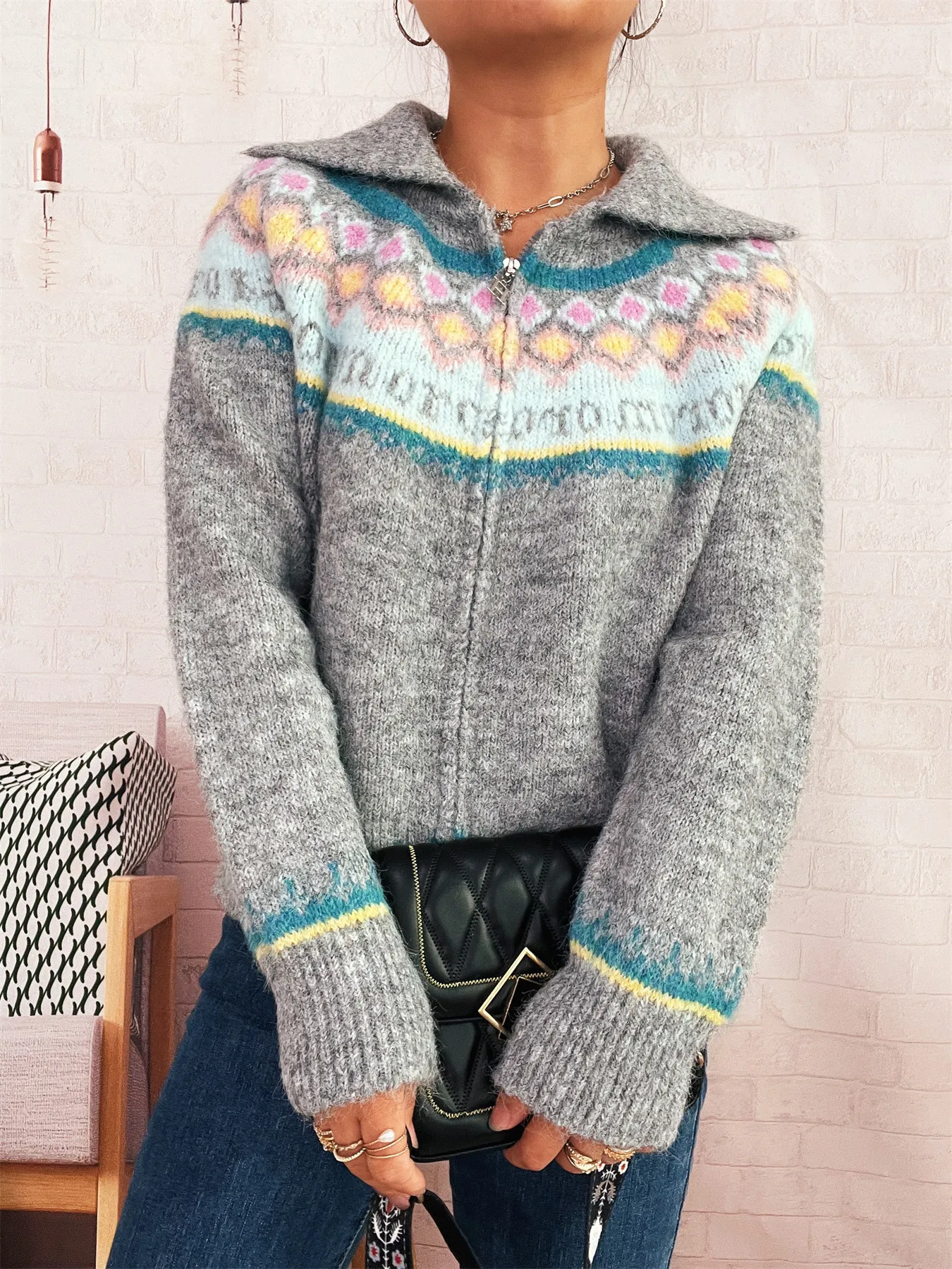 Fair Isle Pattern Zip-Up Cardigan - Image 10