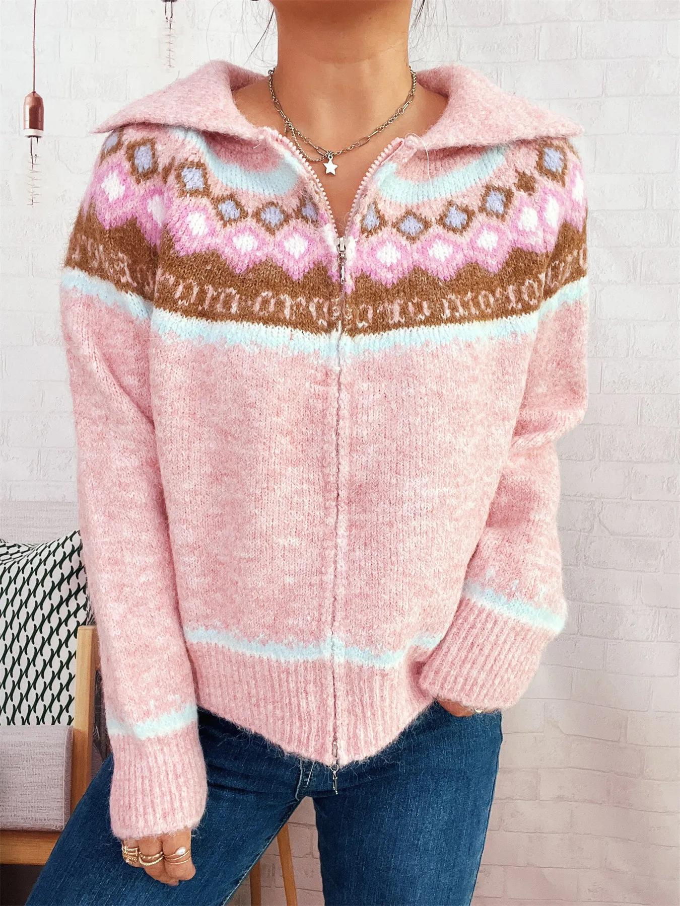 Fair Isle Pattern Zip-Up Cardigan - Image 4