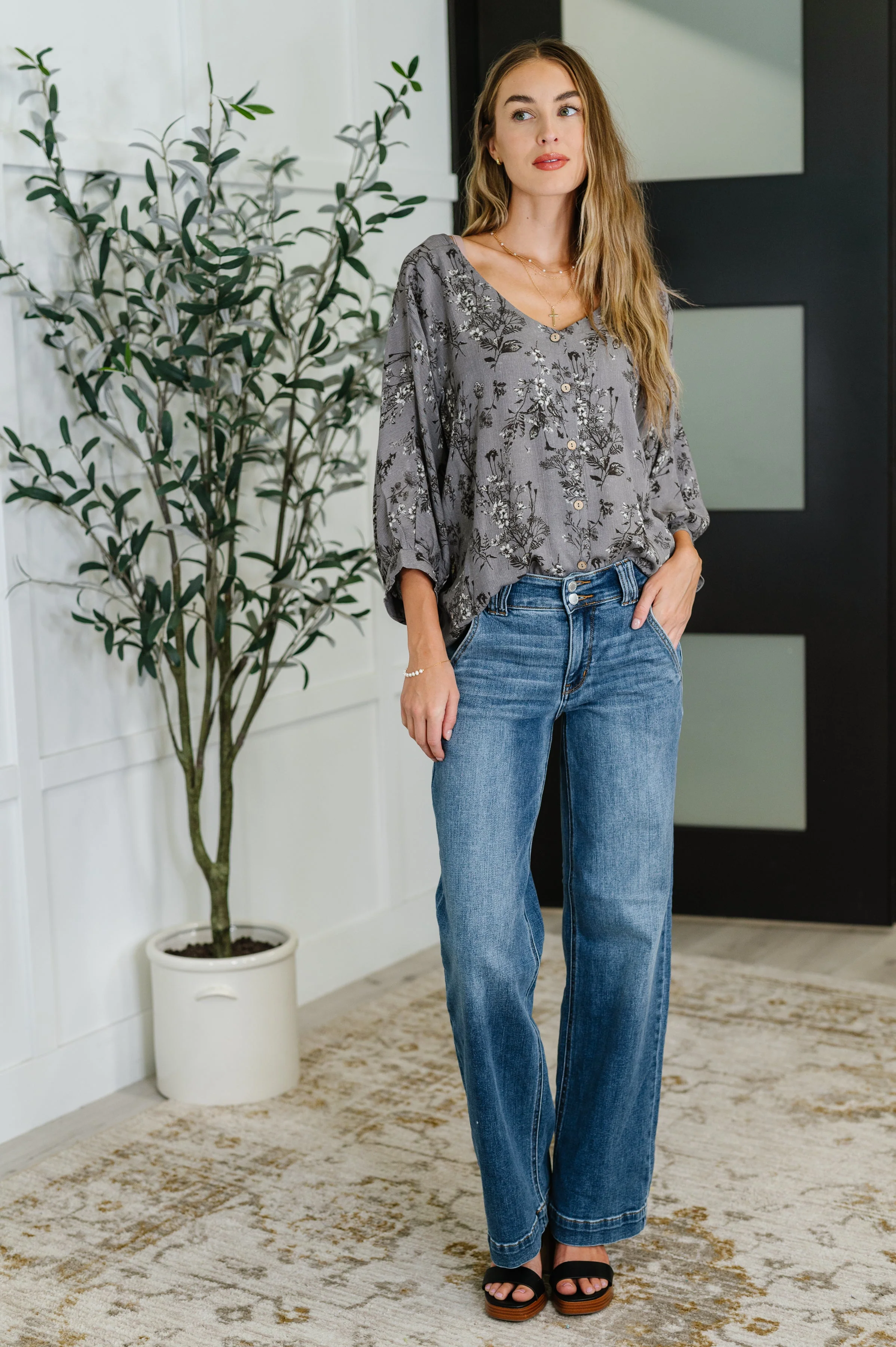 Falling in Deep Crinkle Woven Blouse Dune Grey - Image 3