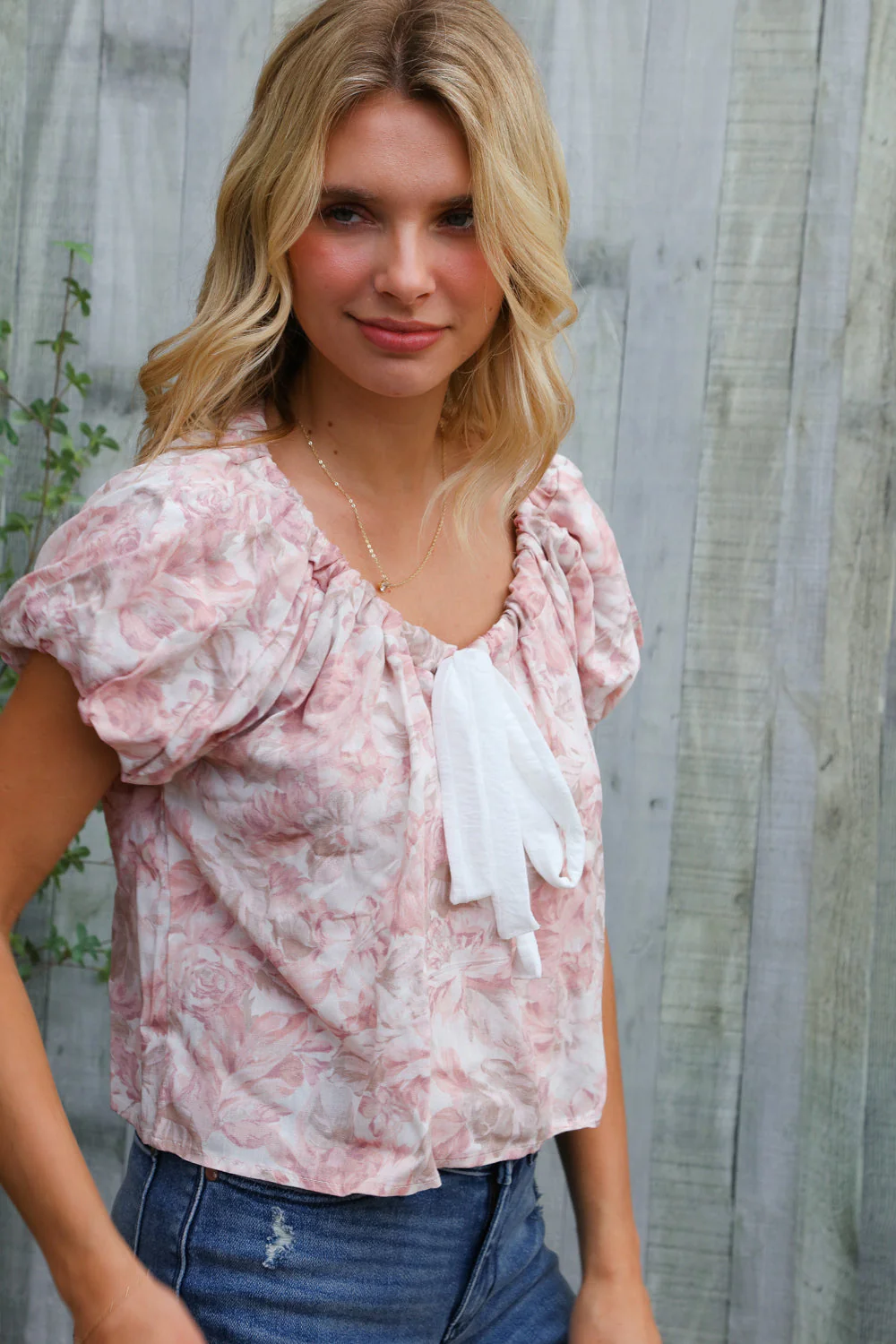 Feeling Femme' Blush Scoop Neck Floral Top w/Bow - Image 6