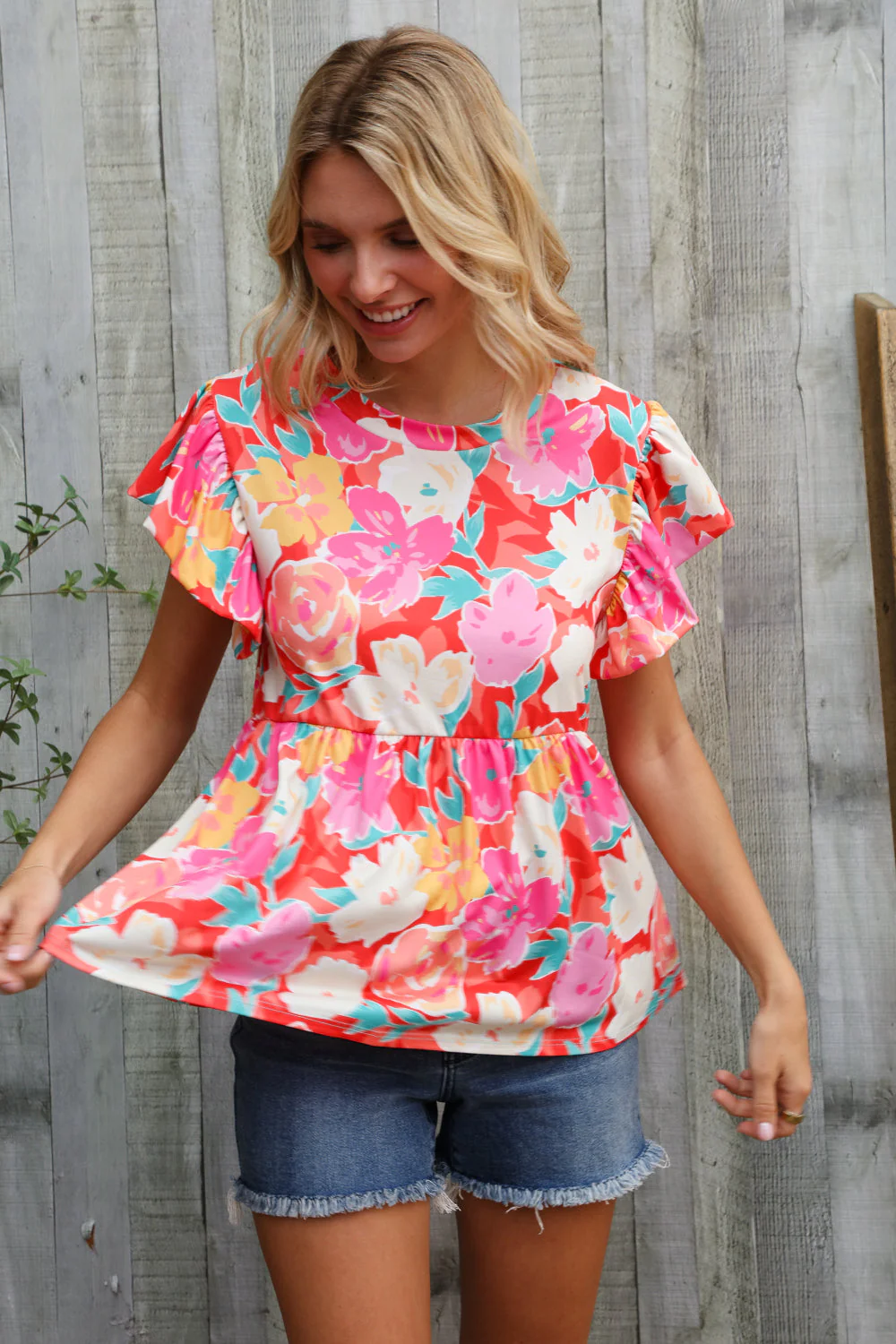 Feeling Femme' Coral Floral Print Folded Short Sleeve Babydoll Top - Image 4