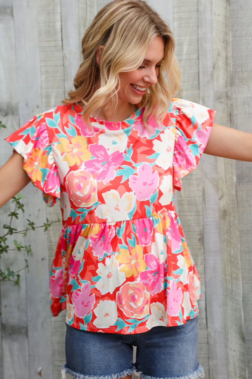 Feeling Femme' Coral Floral Print Folded Short Sleeve Babydoll Top - Image 6
