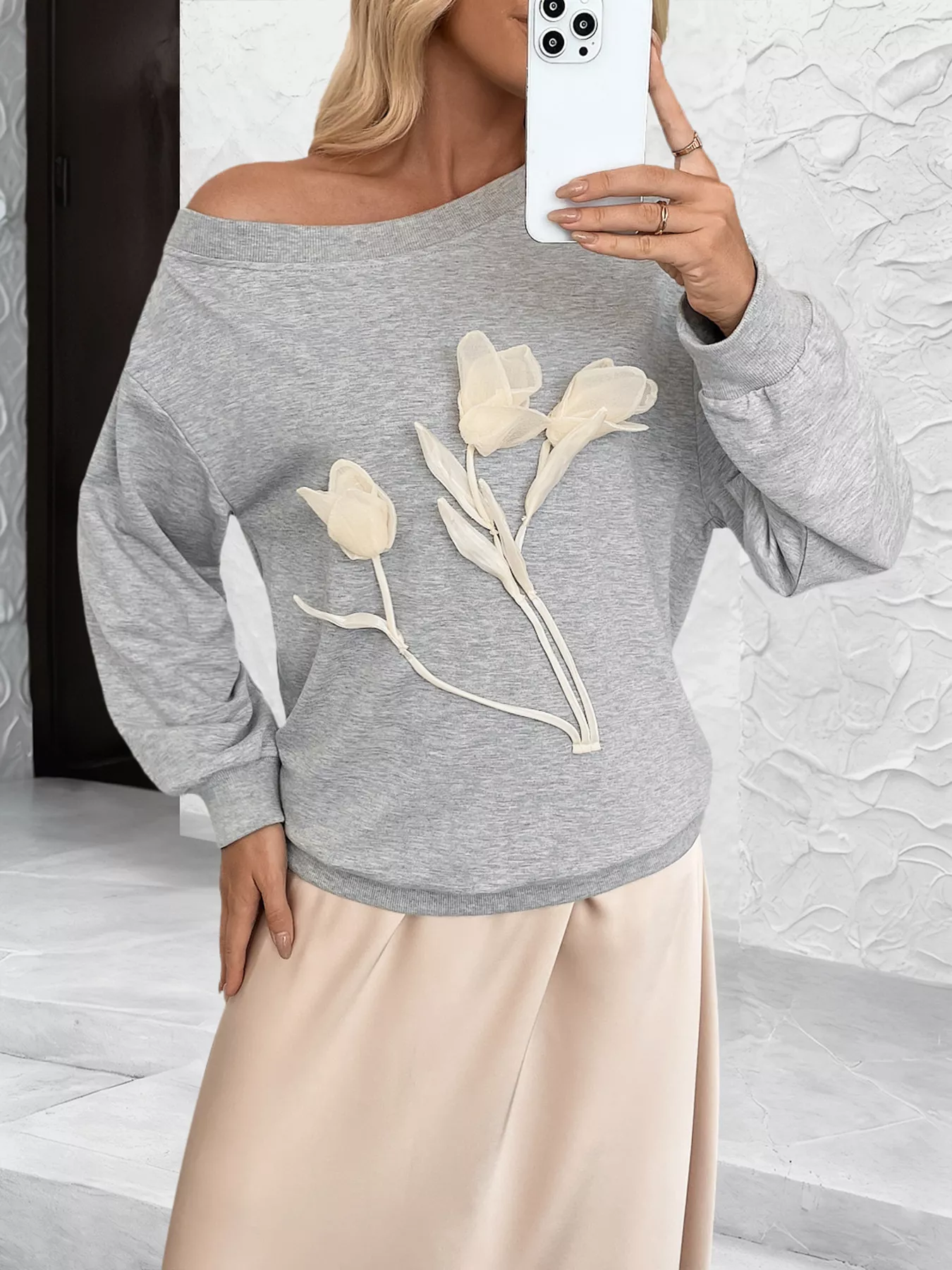 Floral Applique Boat Neck Sweatshirt - Image 2