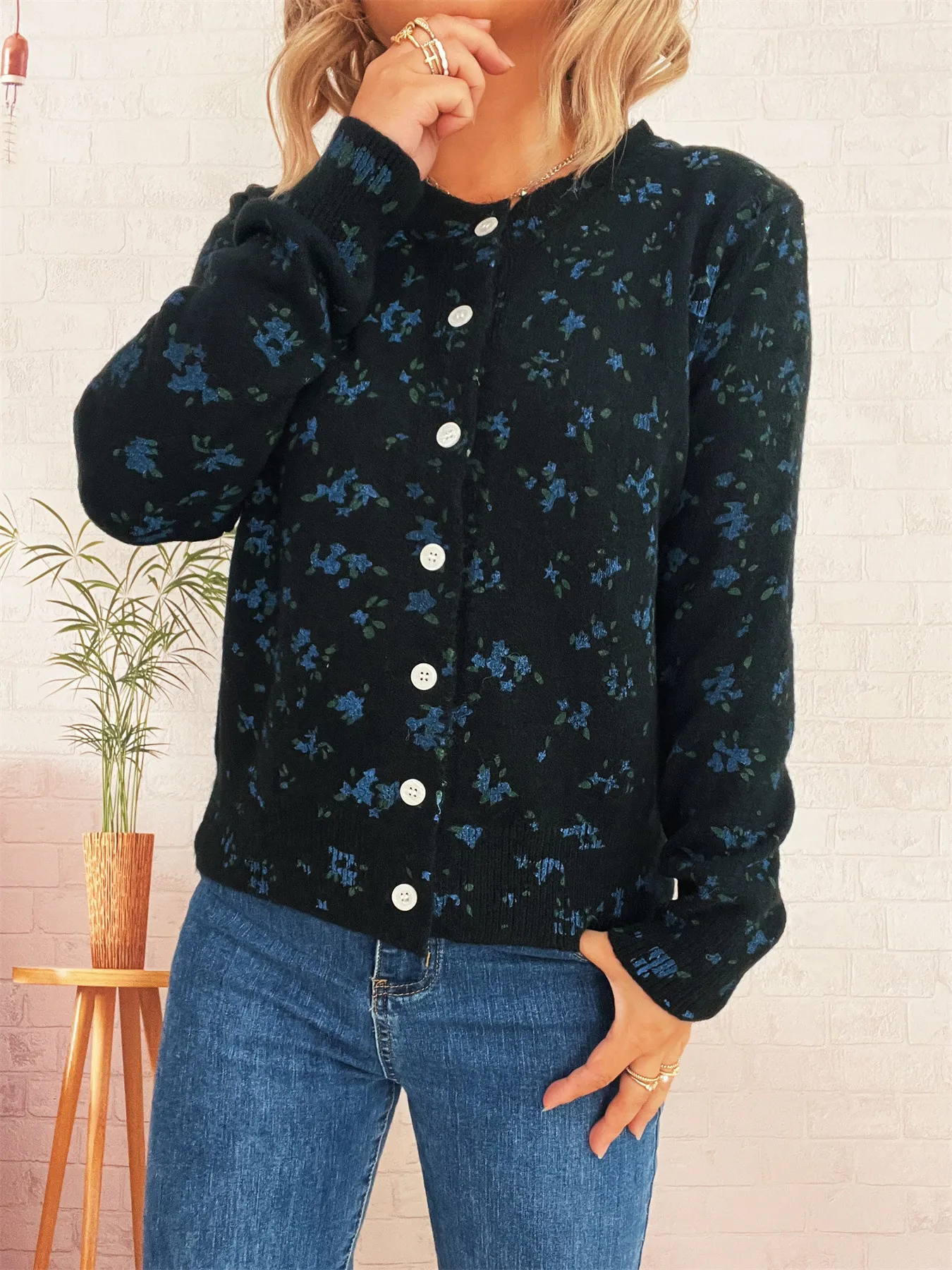 Floral Button-Up Long Sleeve Cardigan - Image 15