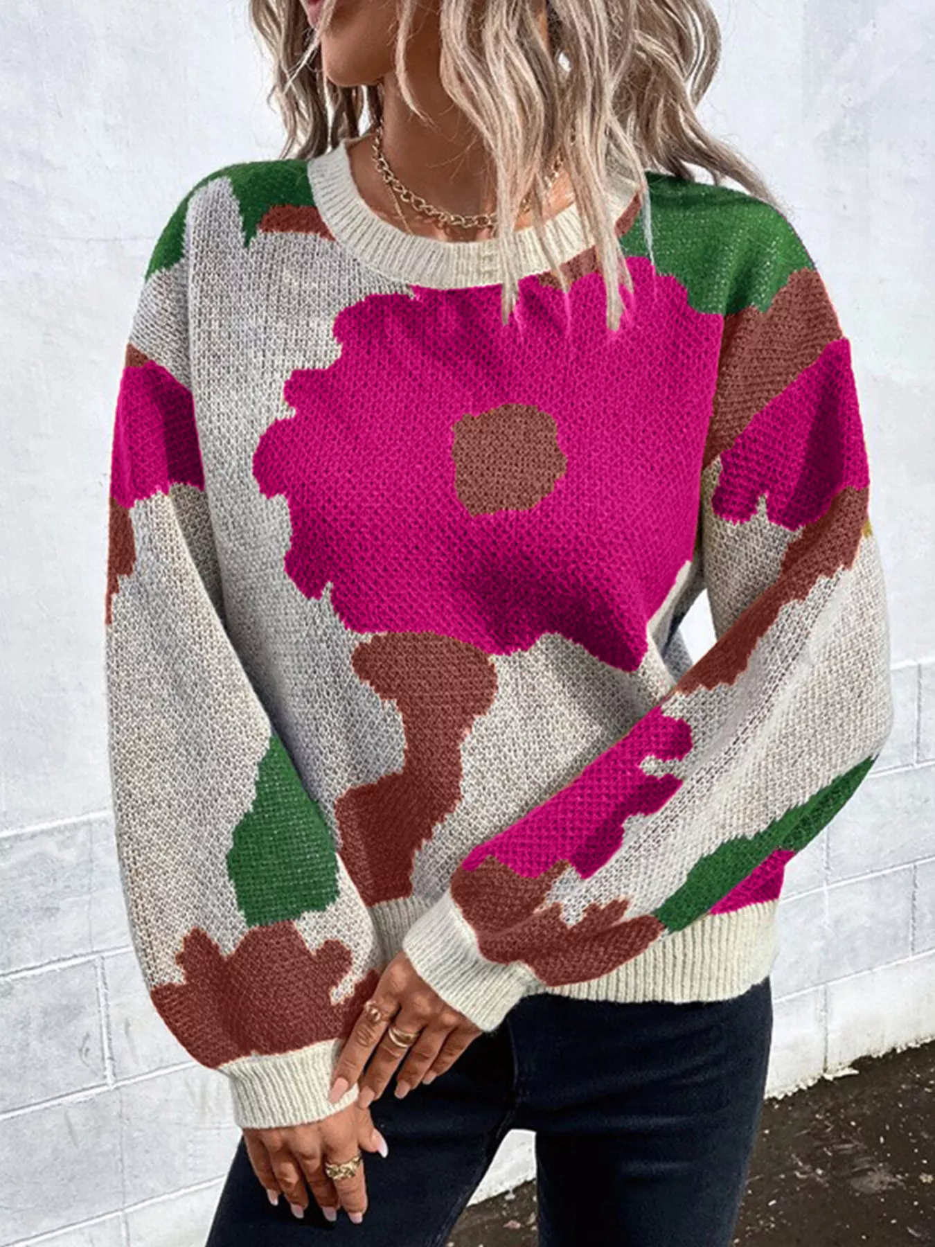 Floral Pattern Round Neck Sweater - Image 18