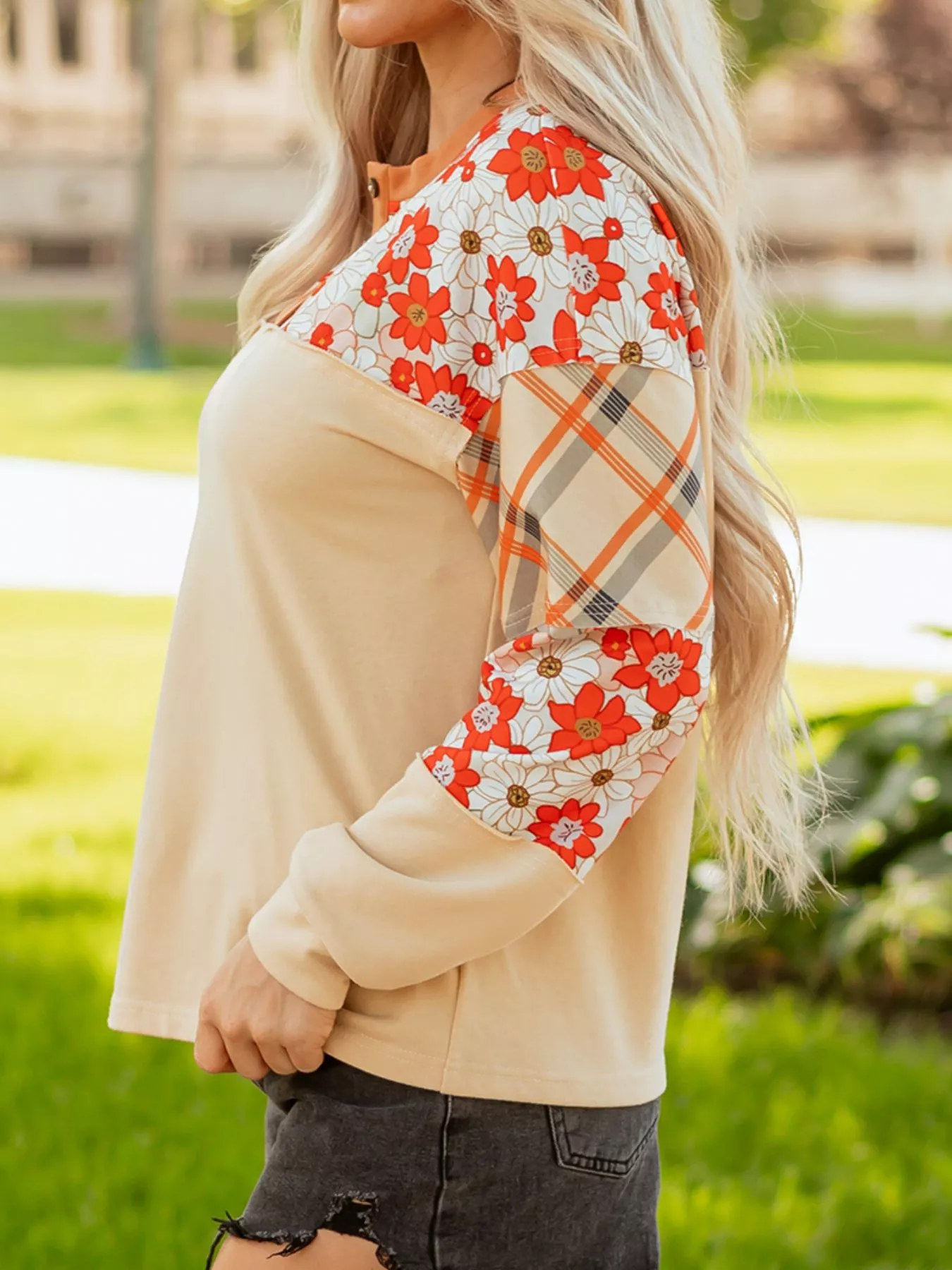 Floral Plaid Patchwork Casual Top - Image 5