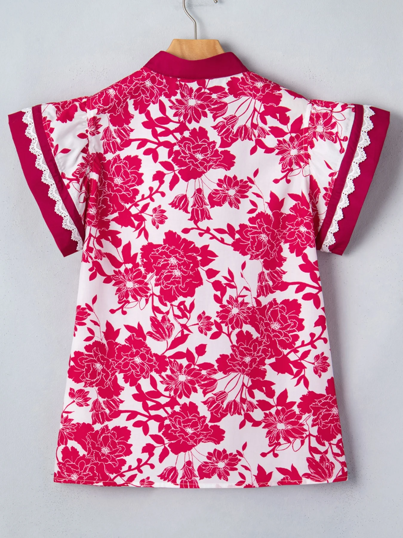 Floral Print Color Block Trim Lace Detail V Neck Flutter Sleeve Blouse - Image 6