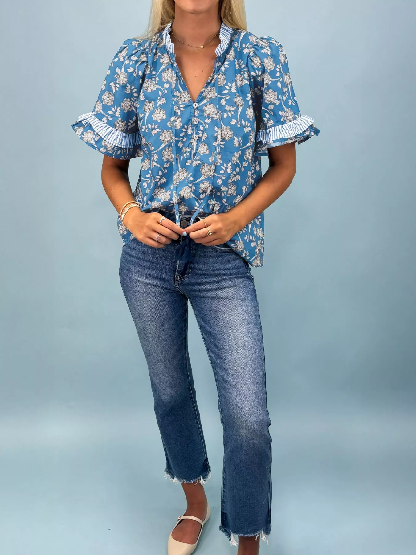 Floral Print Ruffle Sleeve Blouse - Image 3