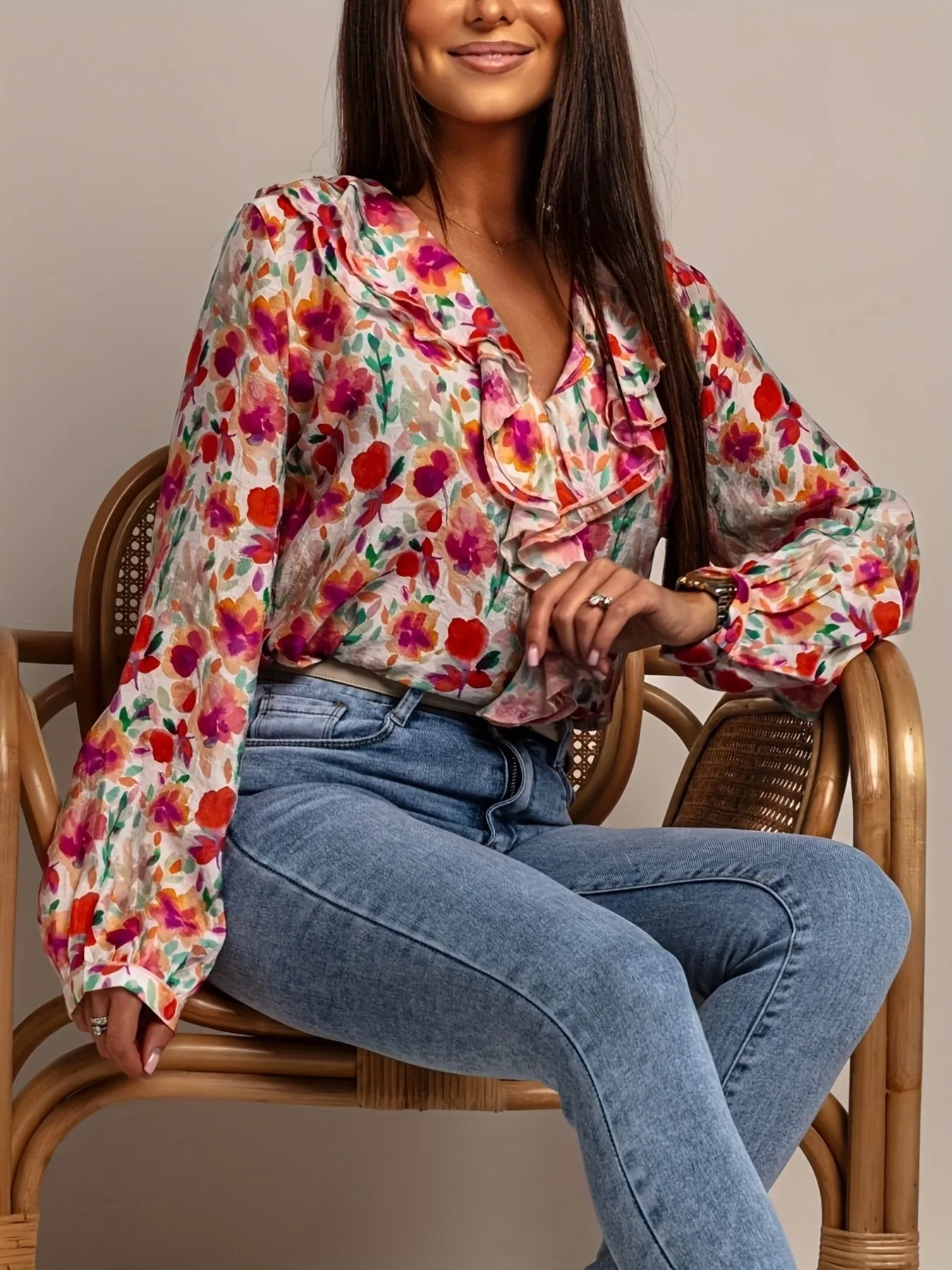 Floral Print Ruffle V-Neck Long Sleeve Blouse - Image 4