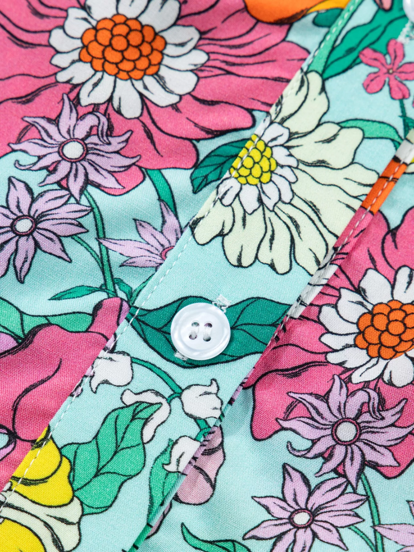 Floral Print Split Neck Button Front Flutter Sleeve Blouse - Image 10