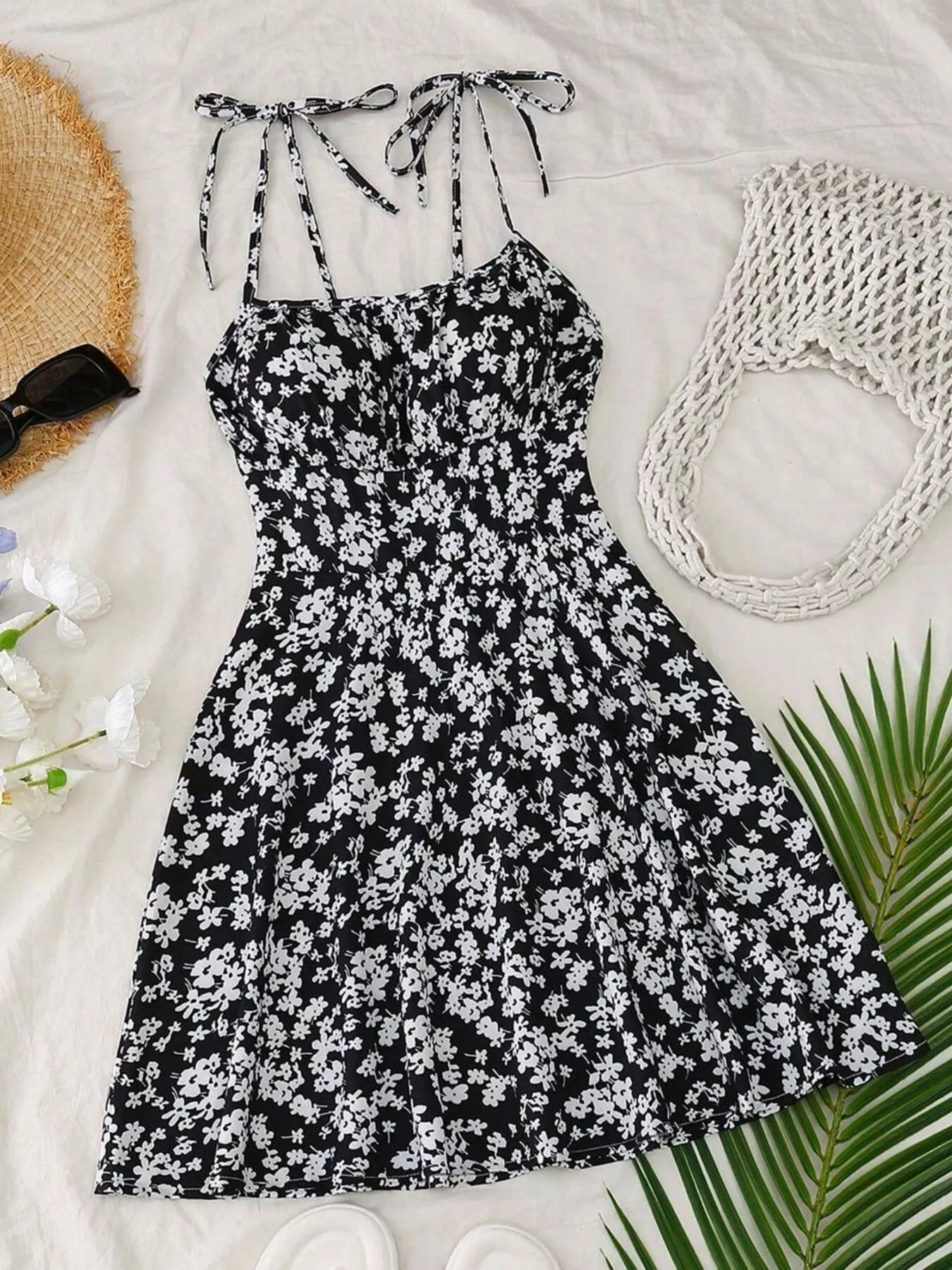 Floral Print Tie Strap Mini Dress - Image 4
