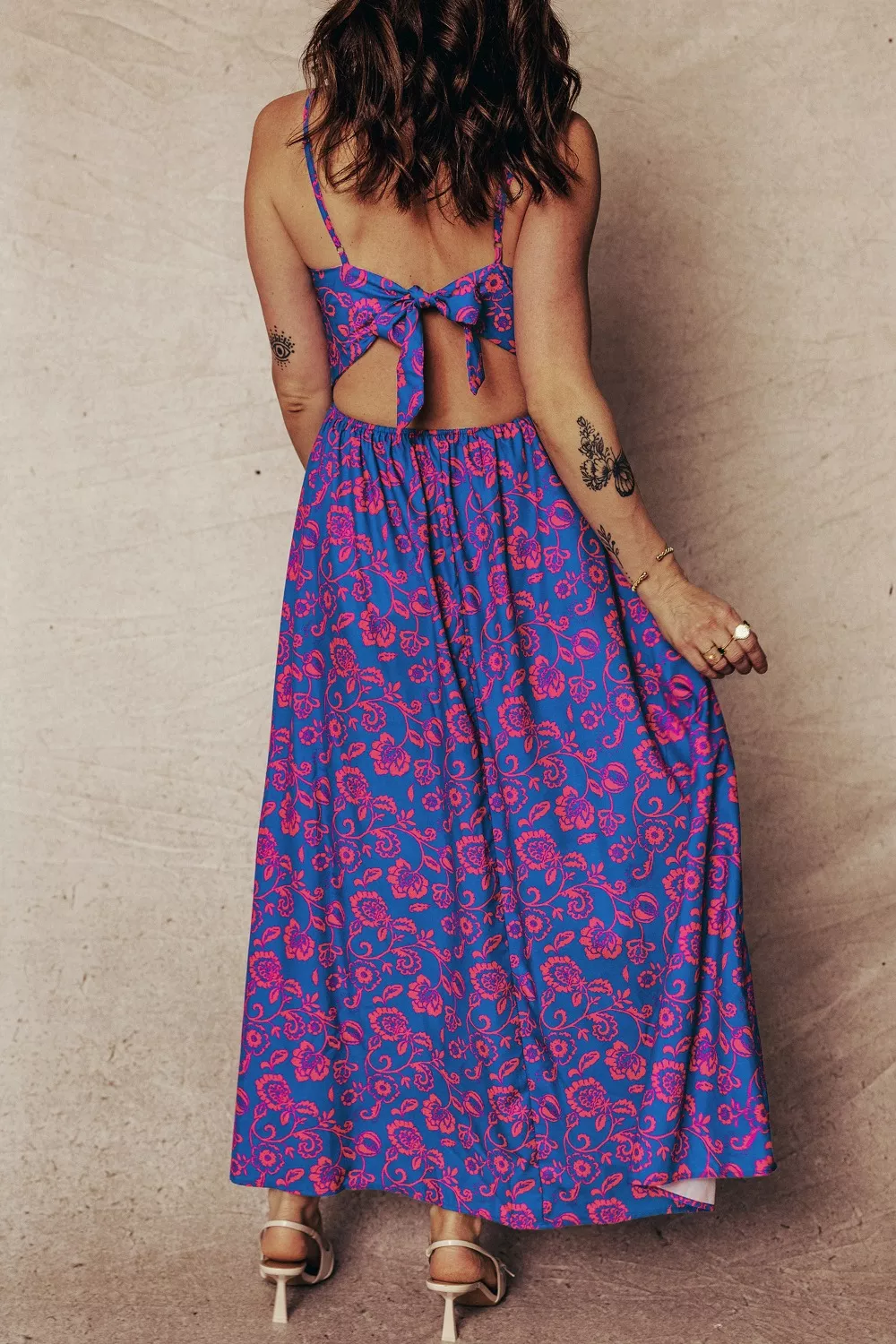 Floral Print Twisted V Neck Tied Backless Maxi Dress - Image 2