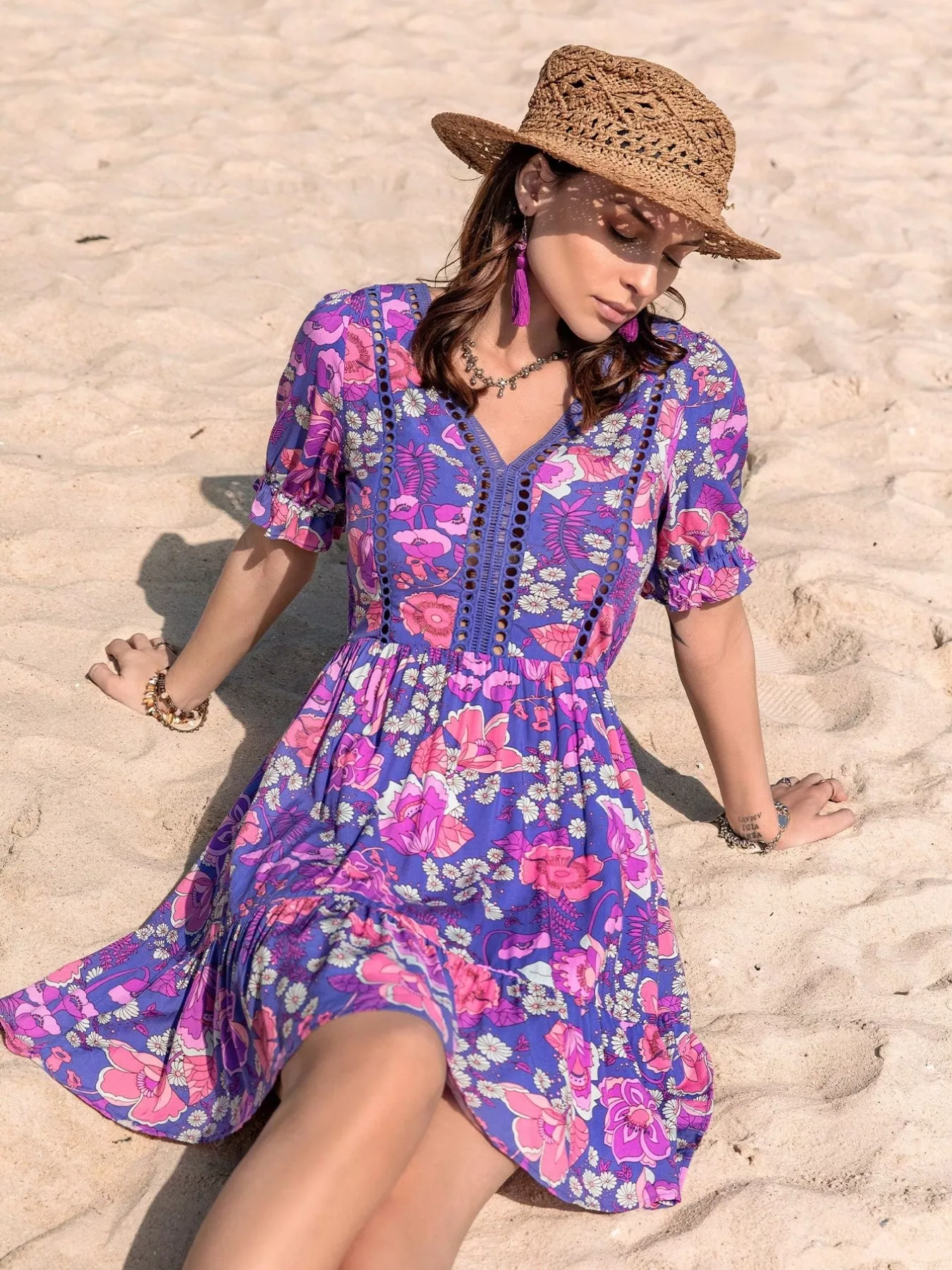 Floral Print V-Neck Mini Dress - Image 3