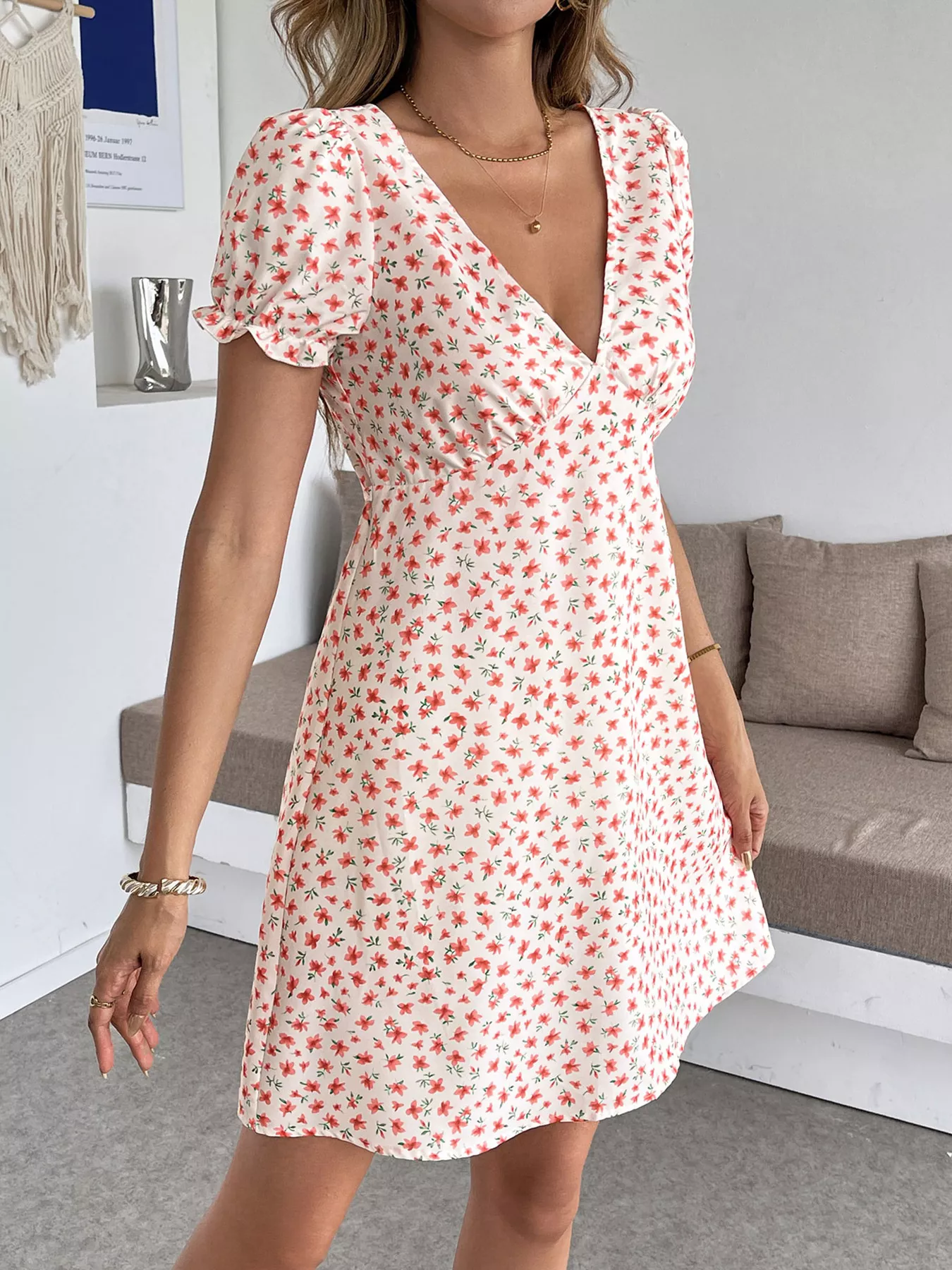 Floral Print V-Neck Puff Sleeve Mini Dress - Image 2