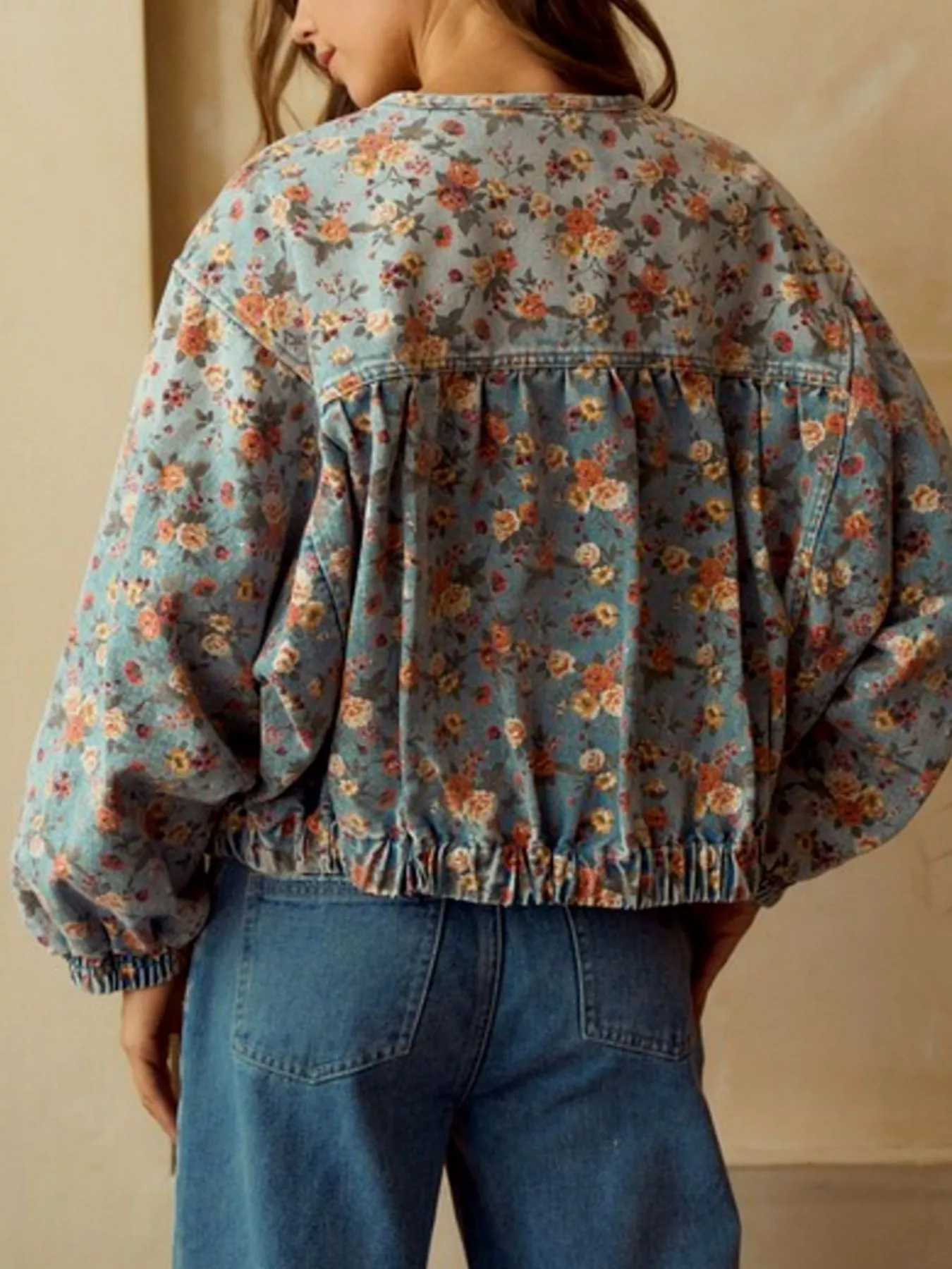 Floral Print Zip Up Cropped Denim Jacket - Image 3